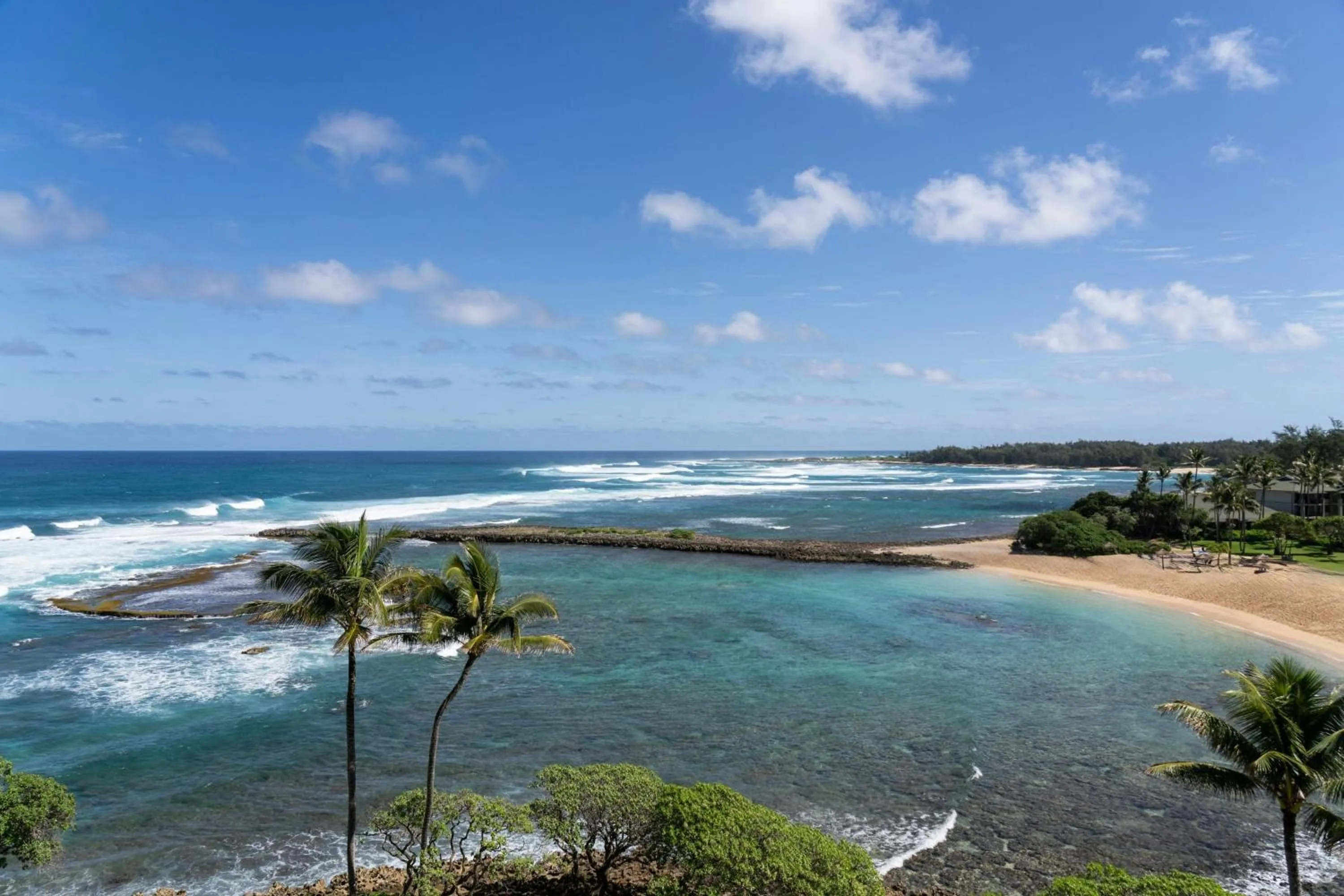 Photo of the whole room in The Ritz-Carlton O'ahu, Turtle Bay