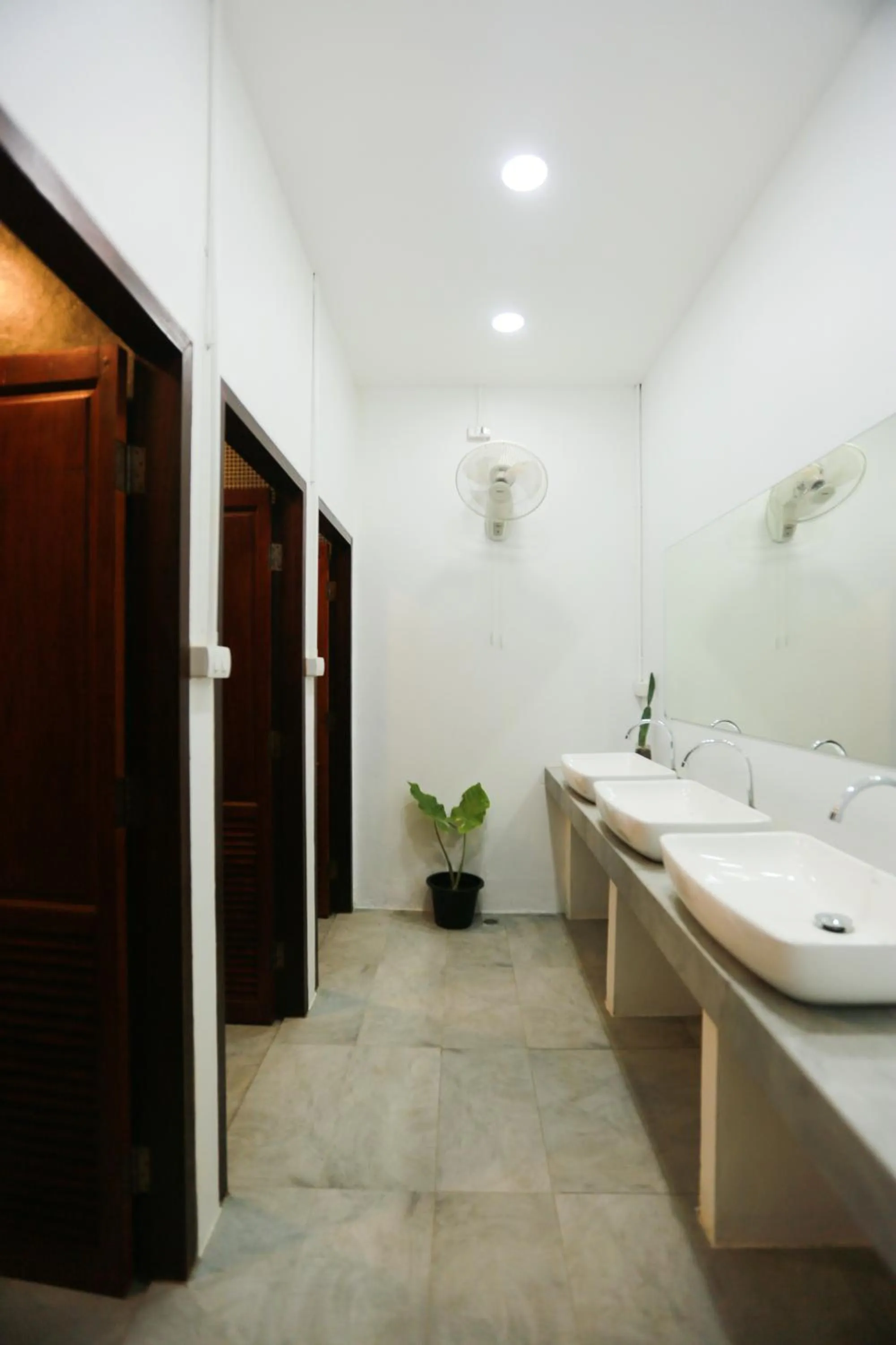 Petit Espace Boutique Hostel