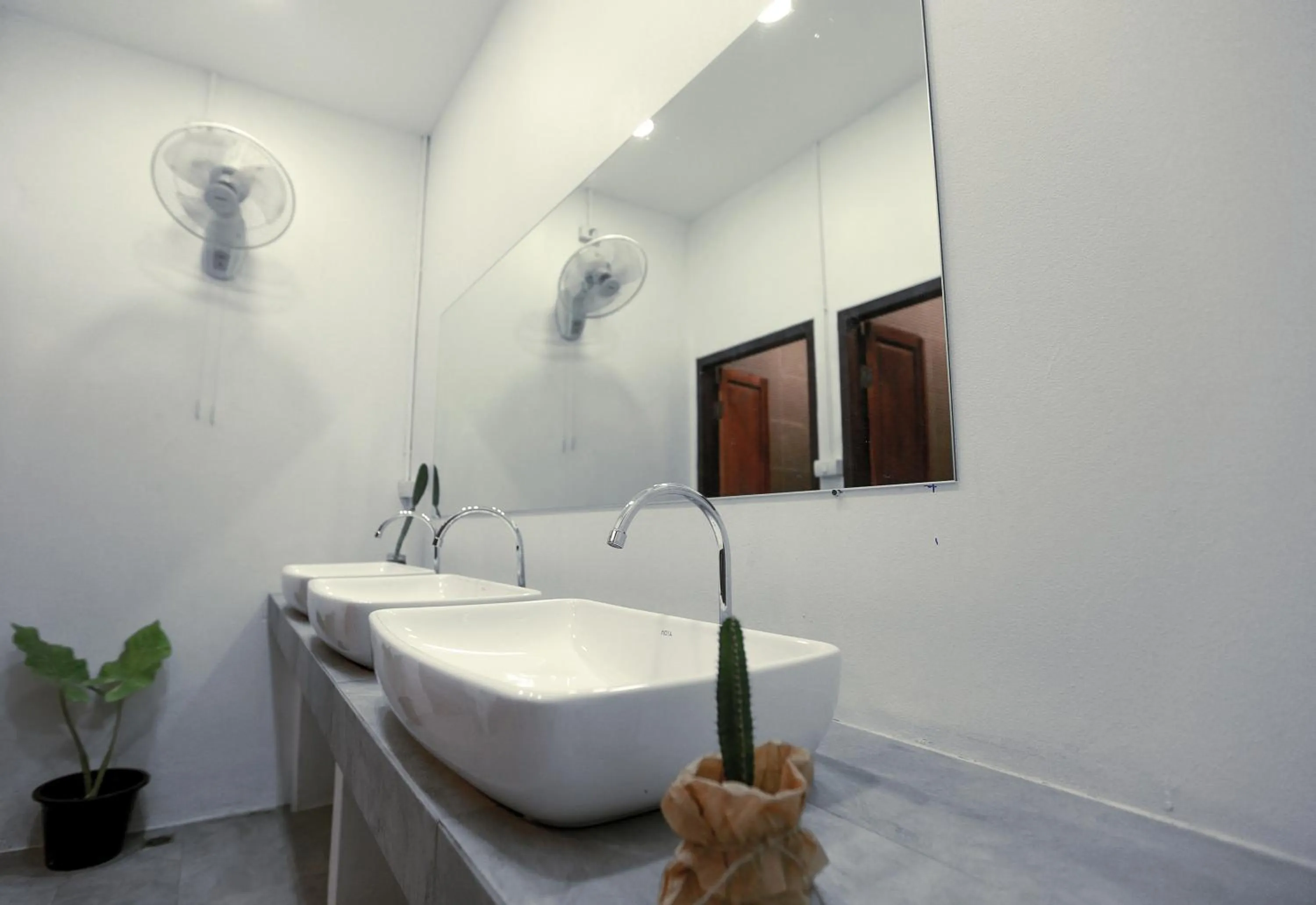 Petit Espace Boutique Hostel