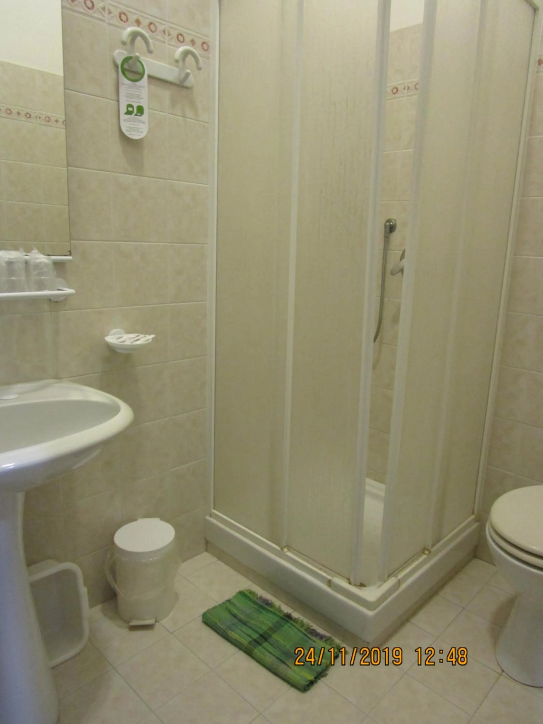 Bathroom in Casa S. Giuseppe di Cluny