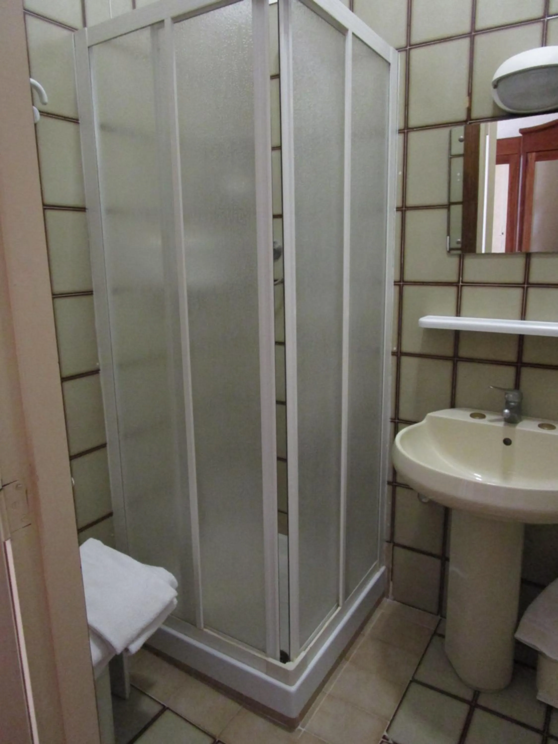 Bathroom in Casa S. Giuseppe di Cluny