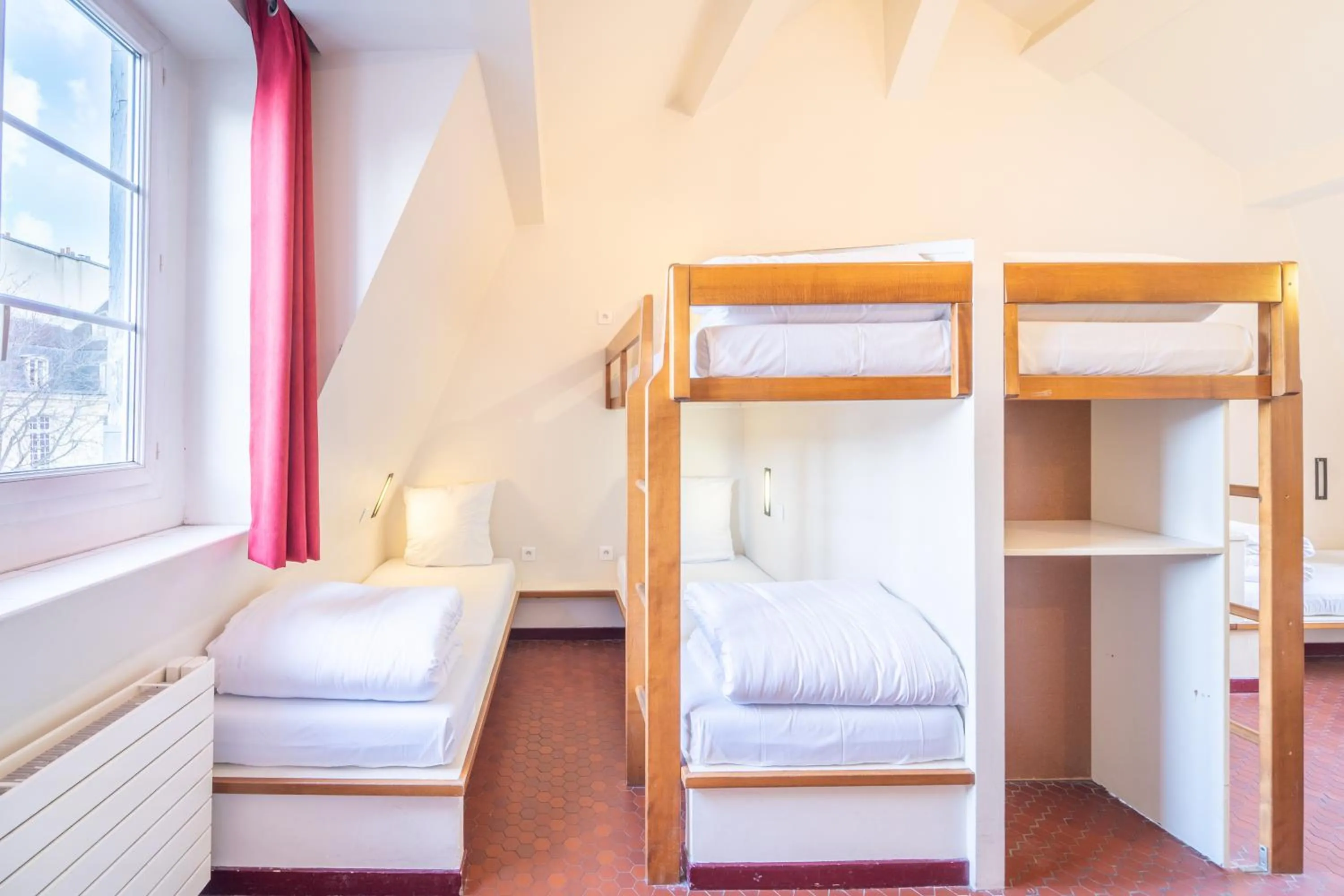 Bedroom, Bed in MIJE MARAIS Hostel