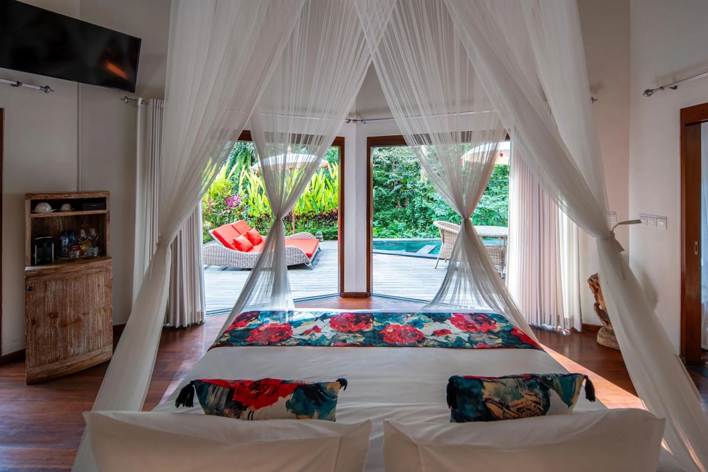 Bedroom, Bed in Keliki Luxury Lodge