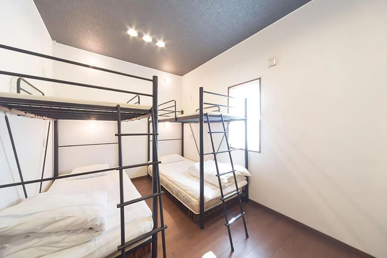 Photo of the whole room, Bed in Guesthouse Nibutani Yanto