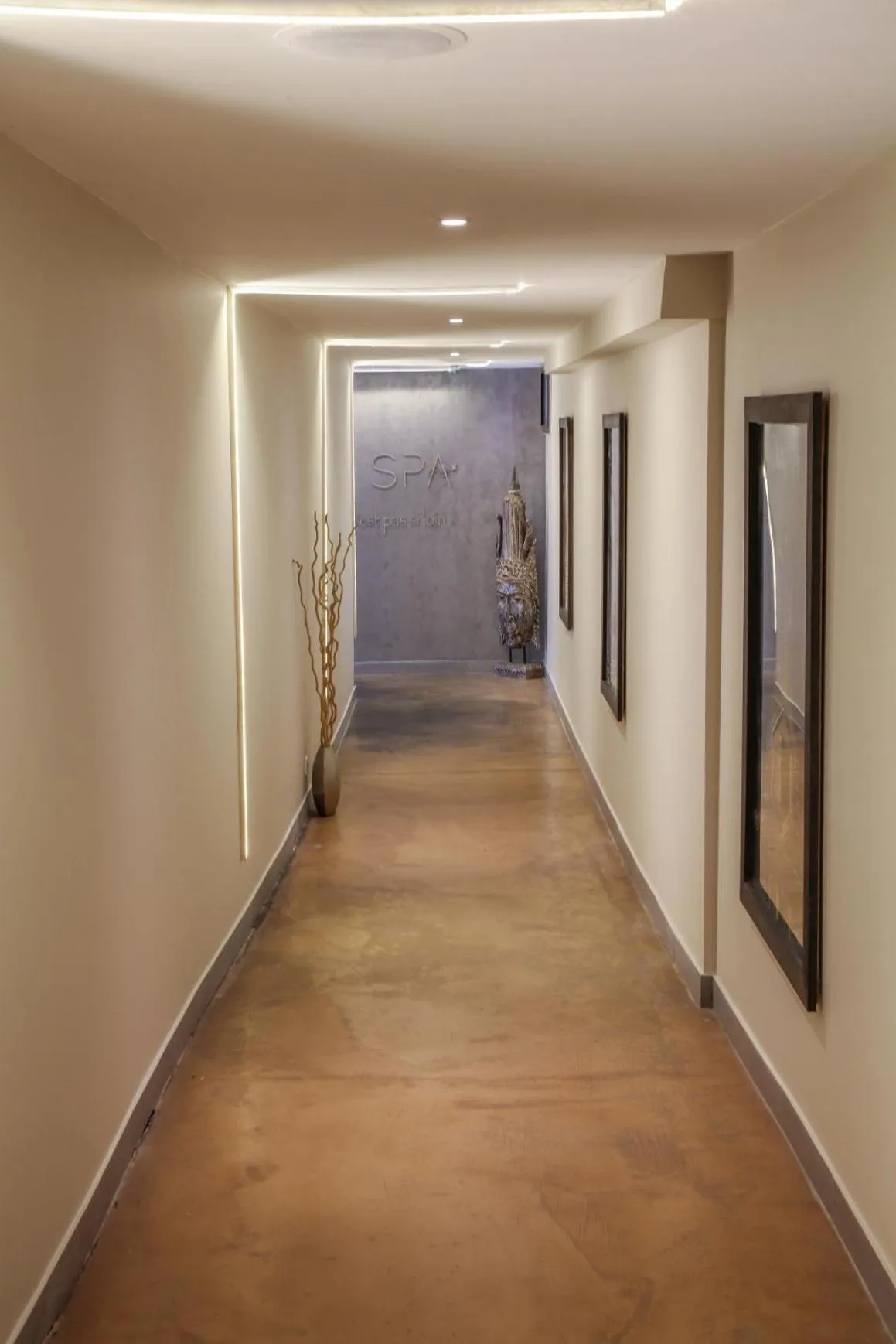 Spa and wellness centre/facilities in Hotel restaurant Spa Disini Montpellier Est, The Originals Relais