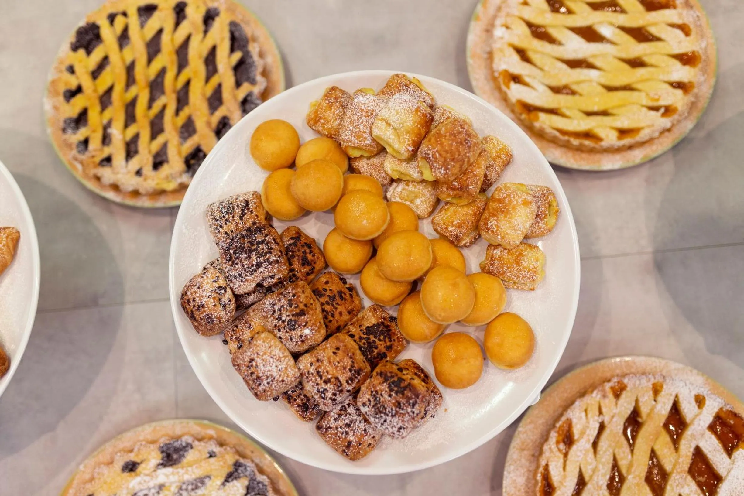 Food and drinks in Hotel Mignon Riccione Fronte Mare