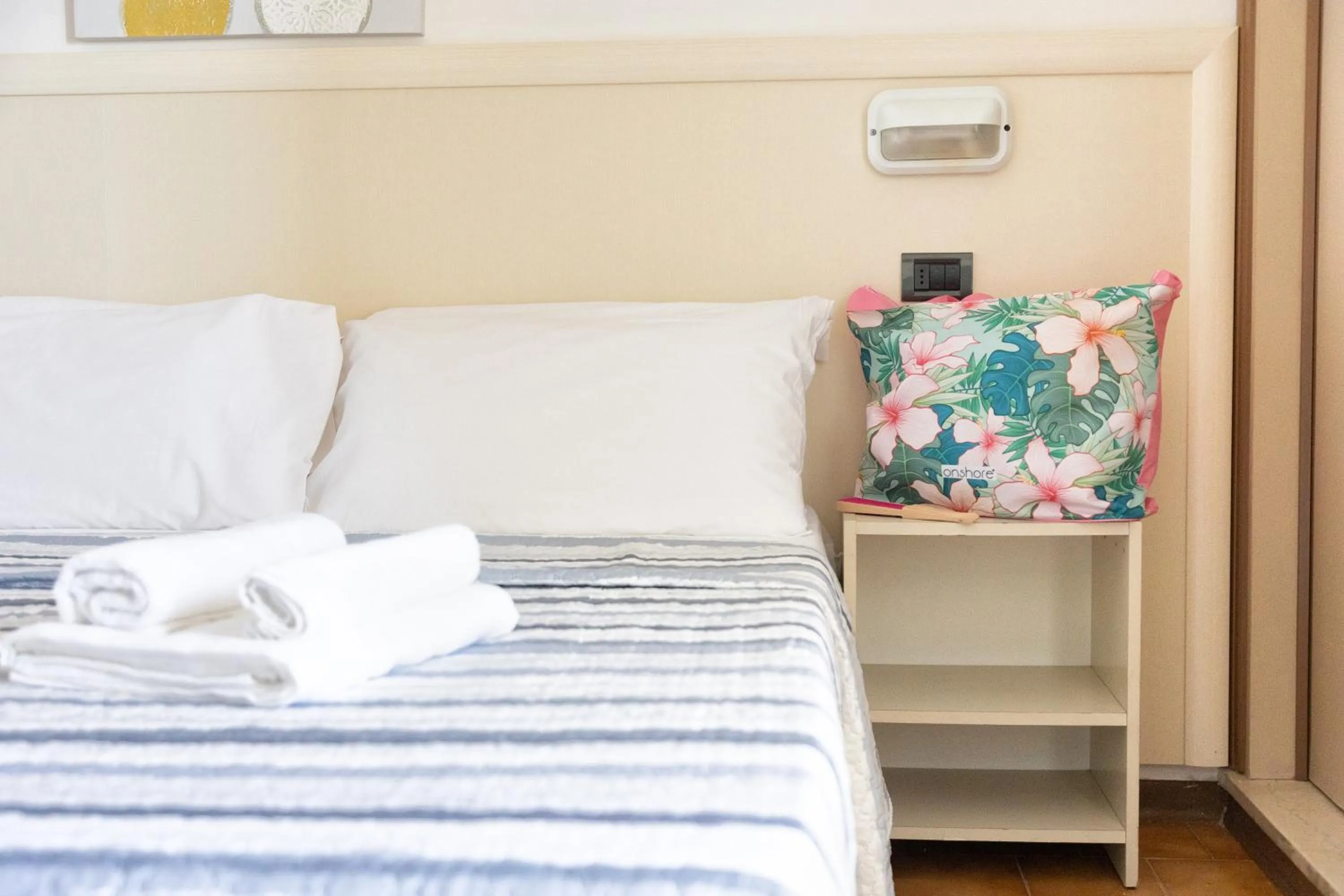 Bed in Hotel Mignon Riccione Fronte Mare