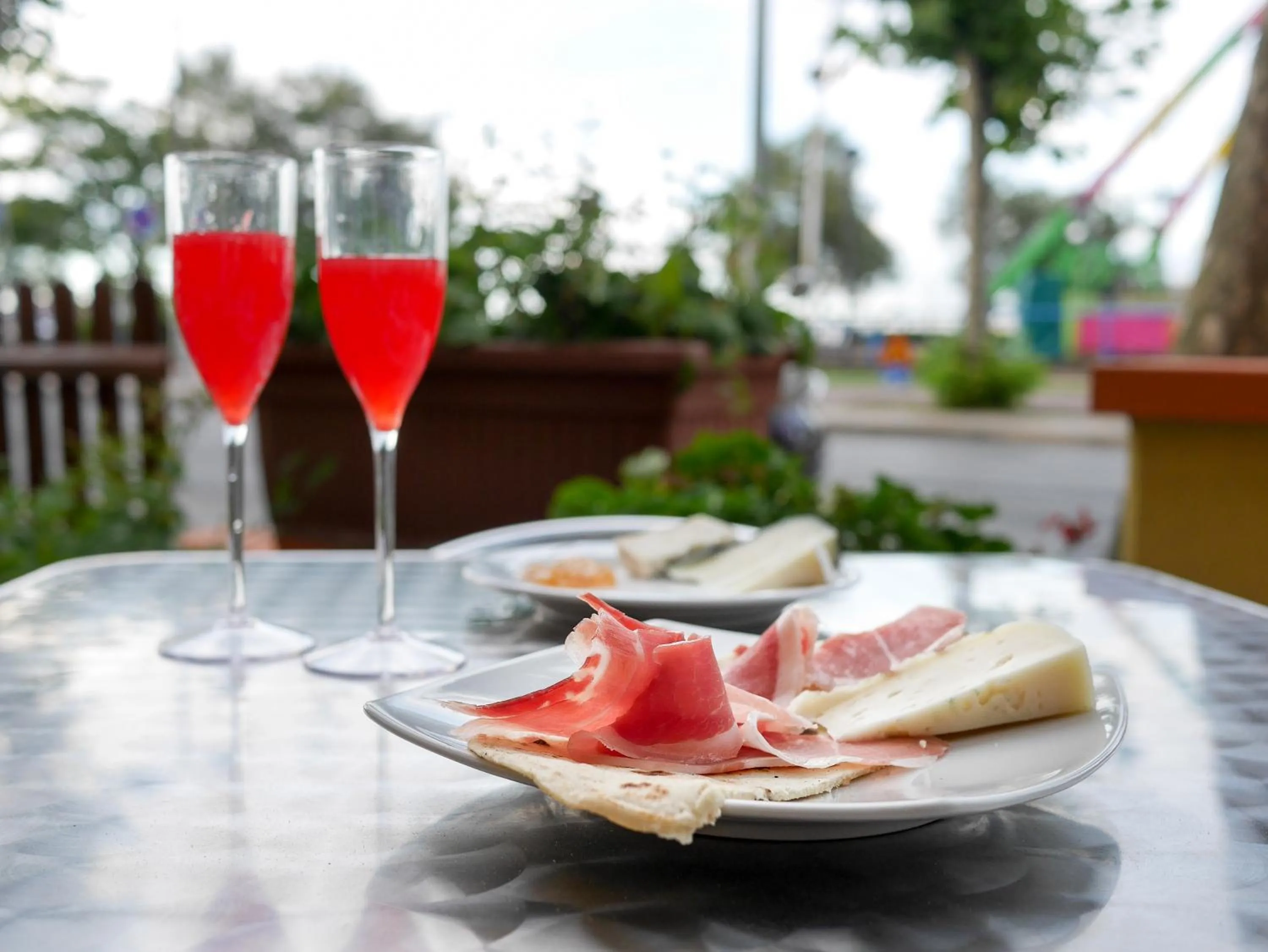 Garden in Hotel Mignon Riccione Fronte Mare