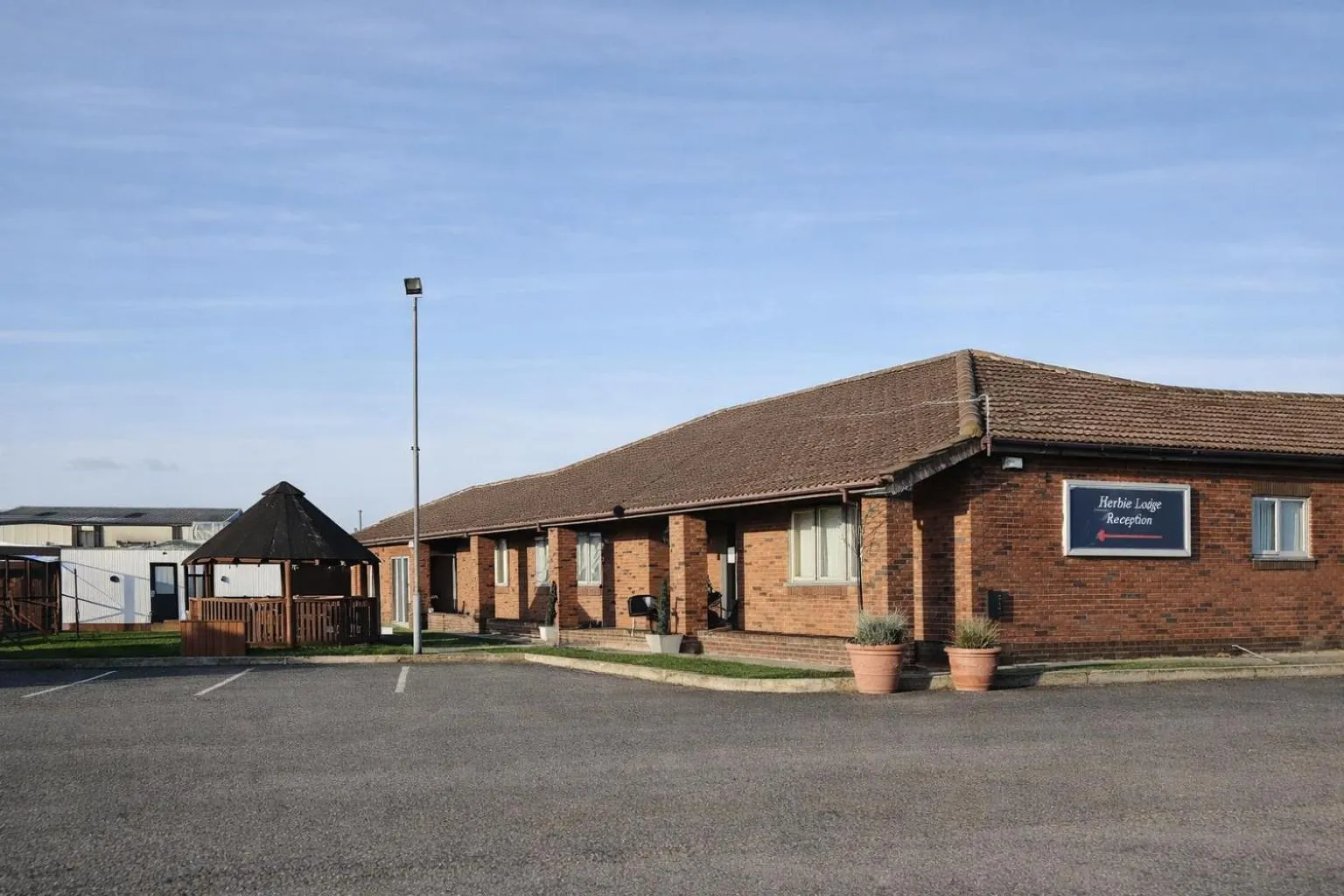 The Mayfair Lodge & Family Suite