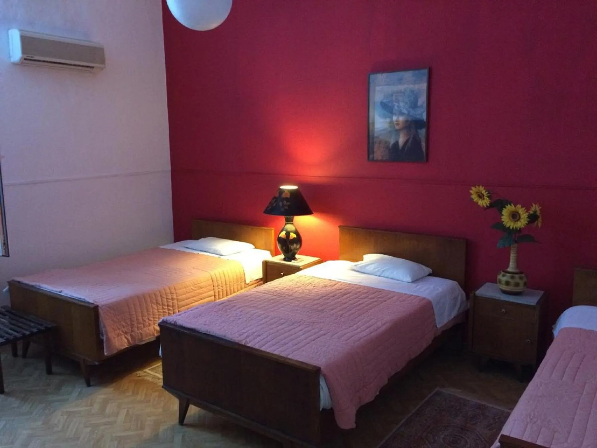 Photo of the whole room, Bed in Hotel Acropolis