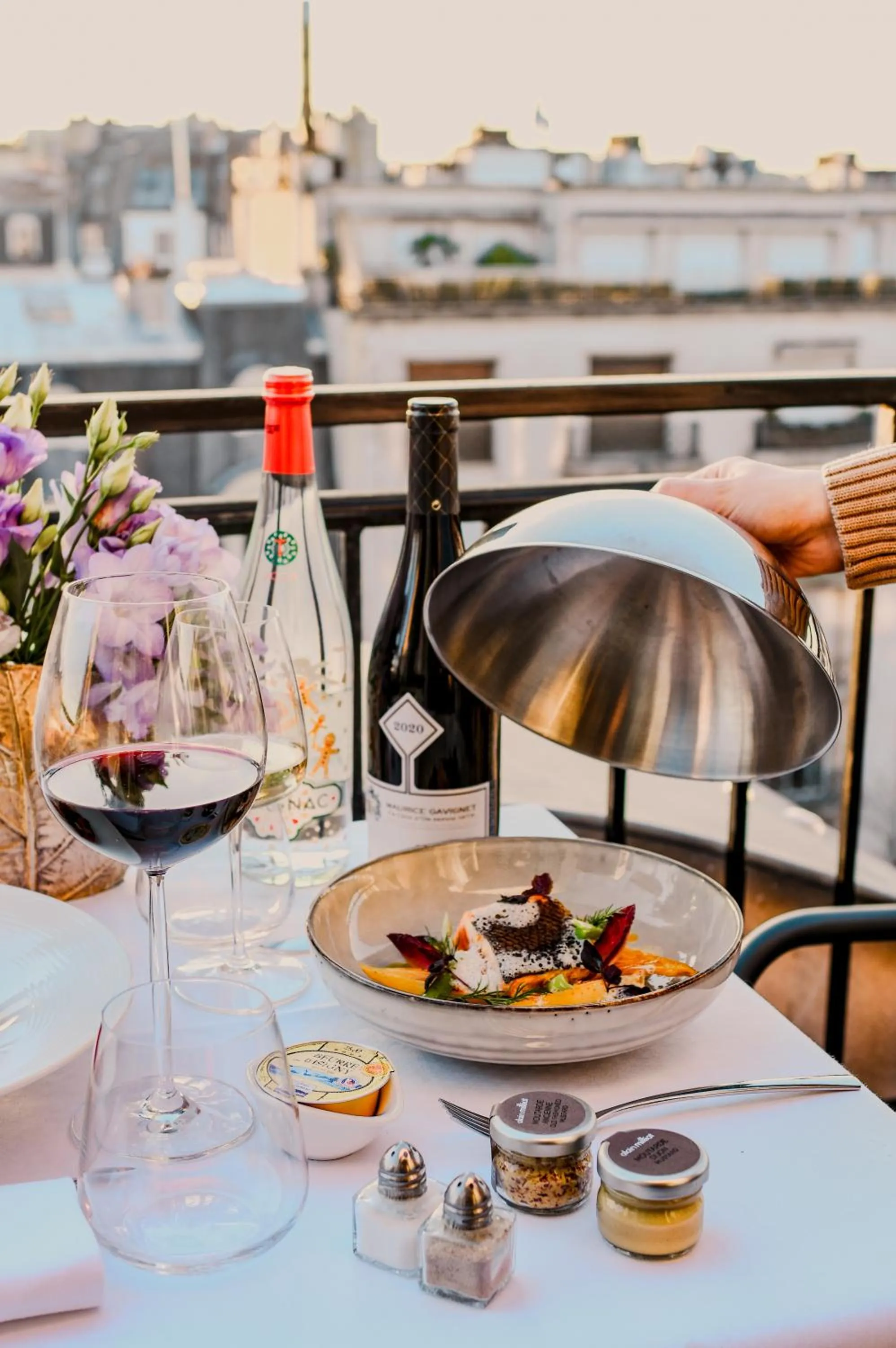 Lunch in Grand Hôtel Champs-Elysées