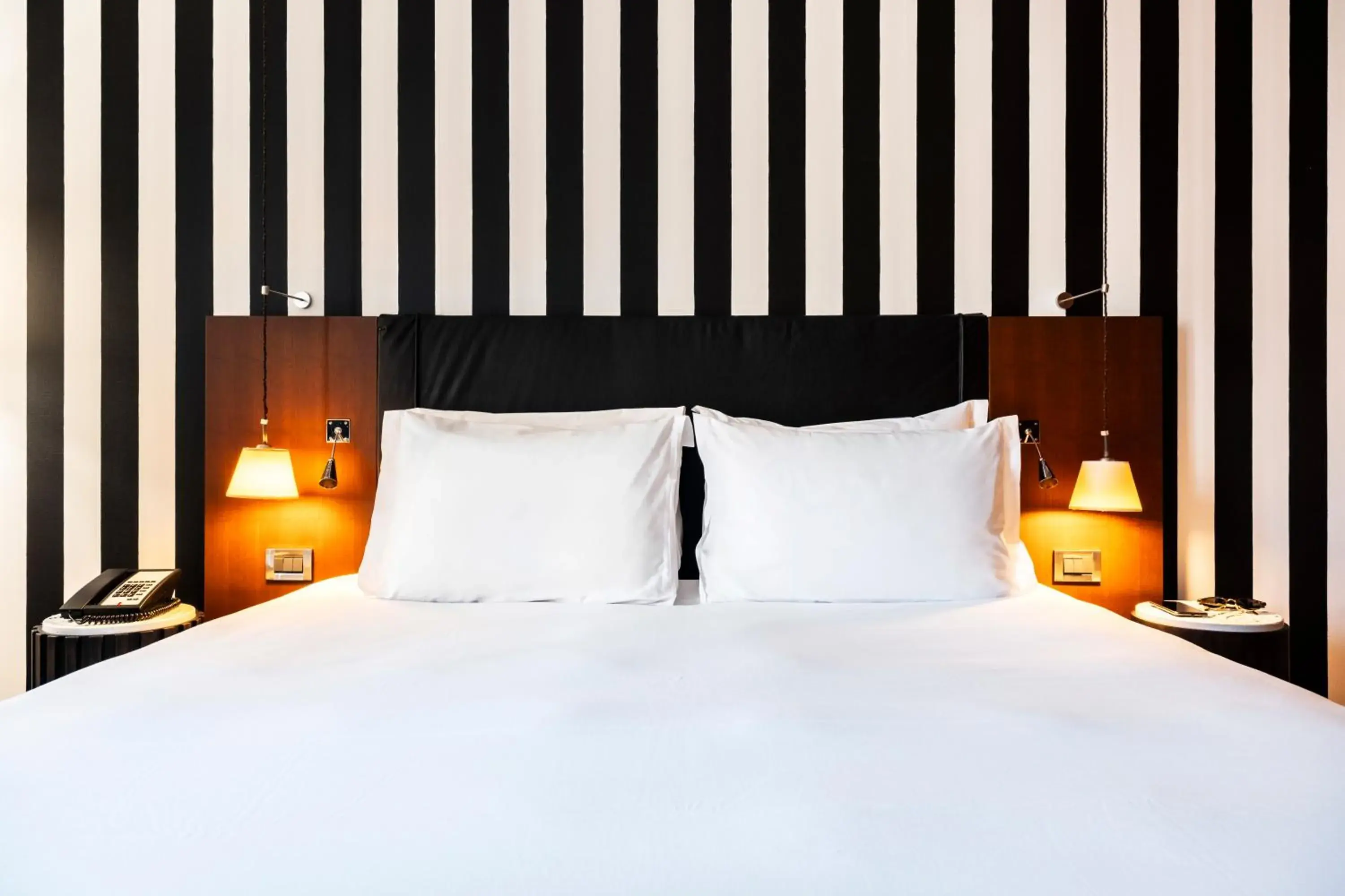 Bed in Grand Hôtel Champs-Elysées Bed in Grand Hôtel Champs-Elysées