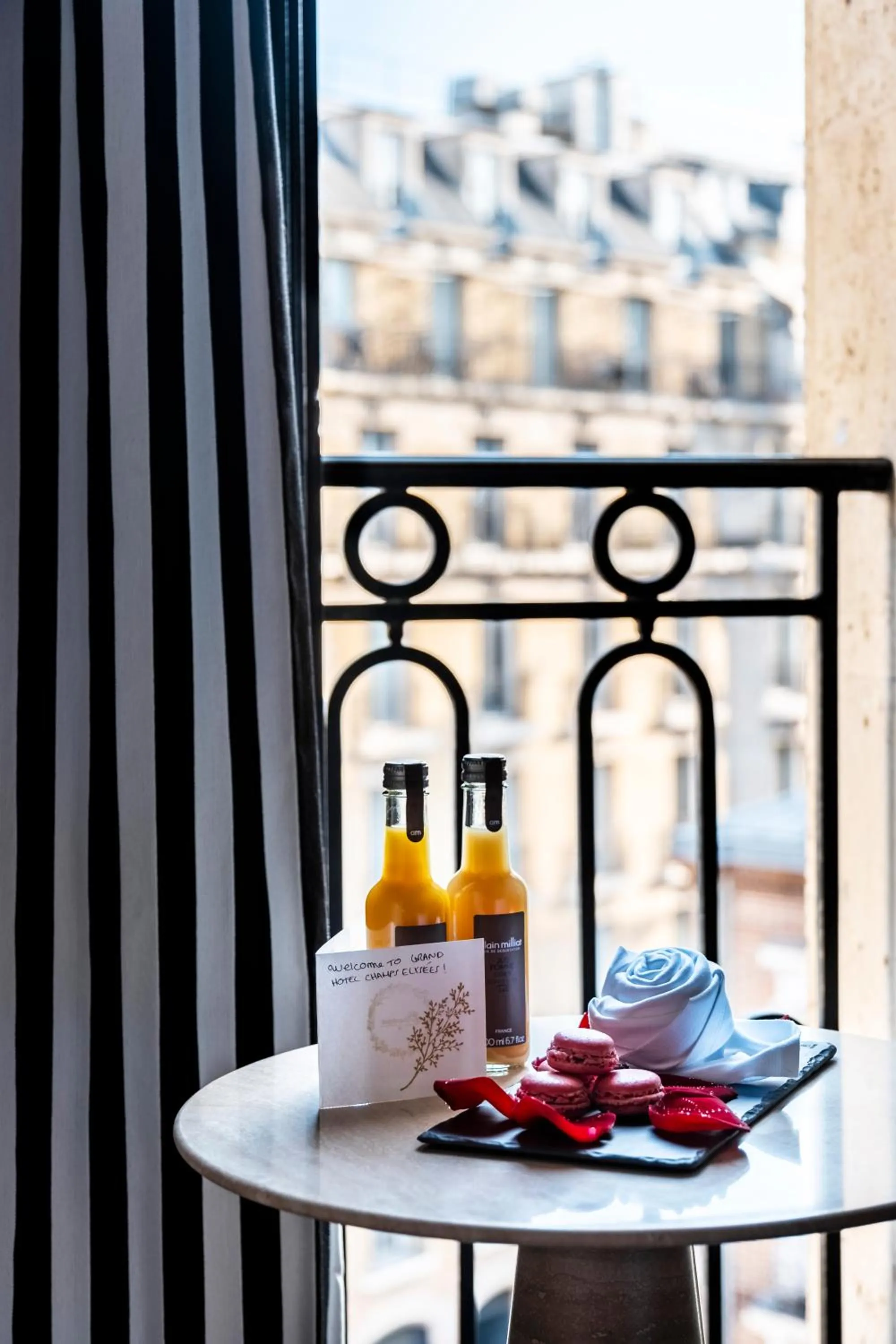 View (from property/room) in Grand Hôtel Champs-Elysées