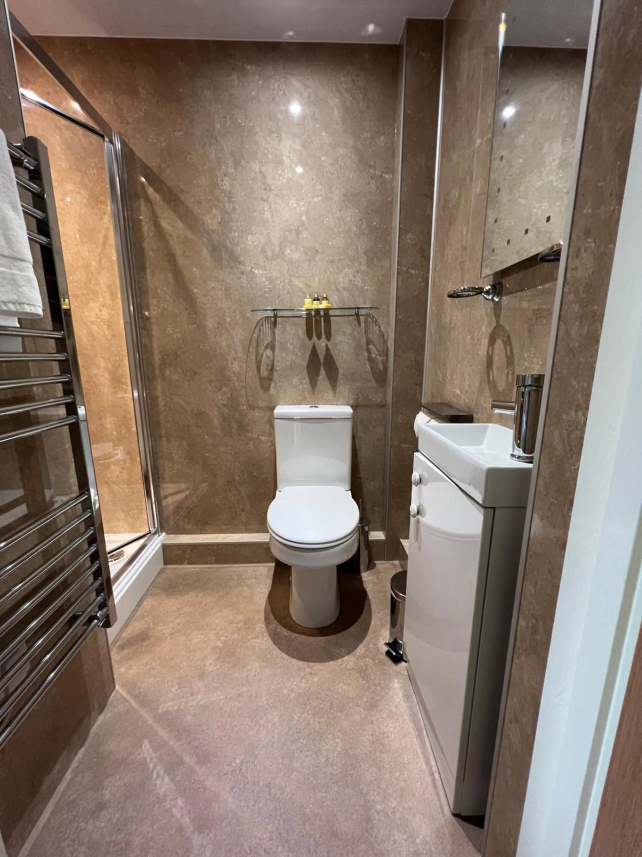 Shower in Brundholme
