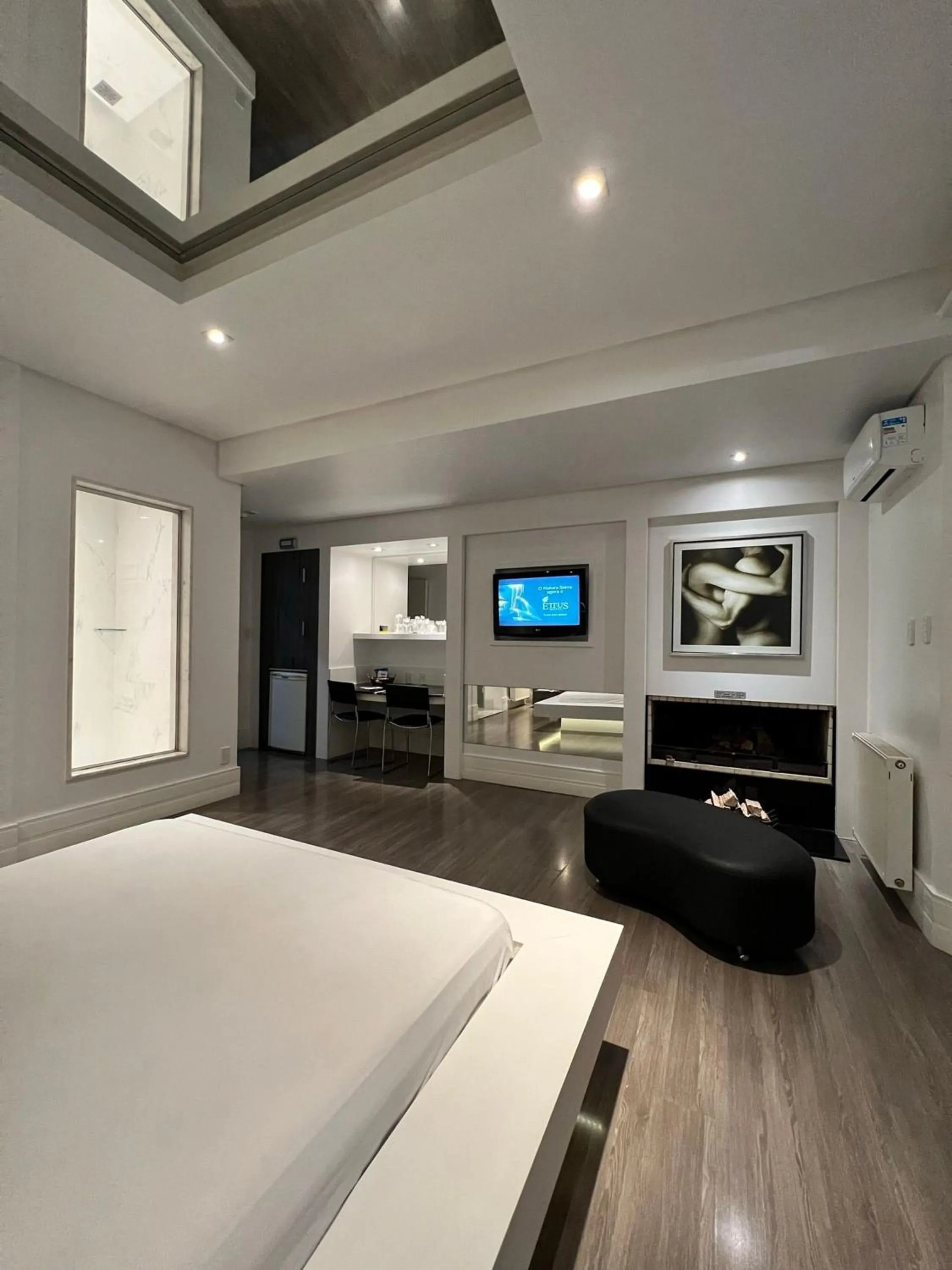 TV and multimedia, Bed in Ettus