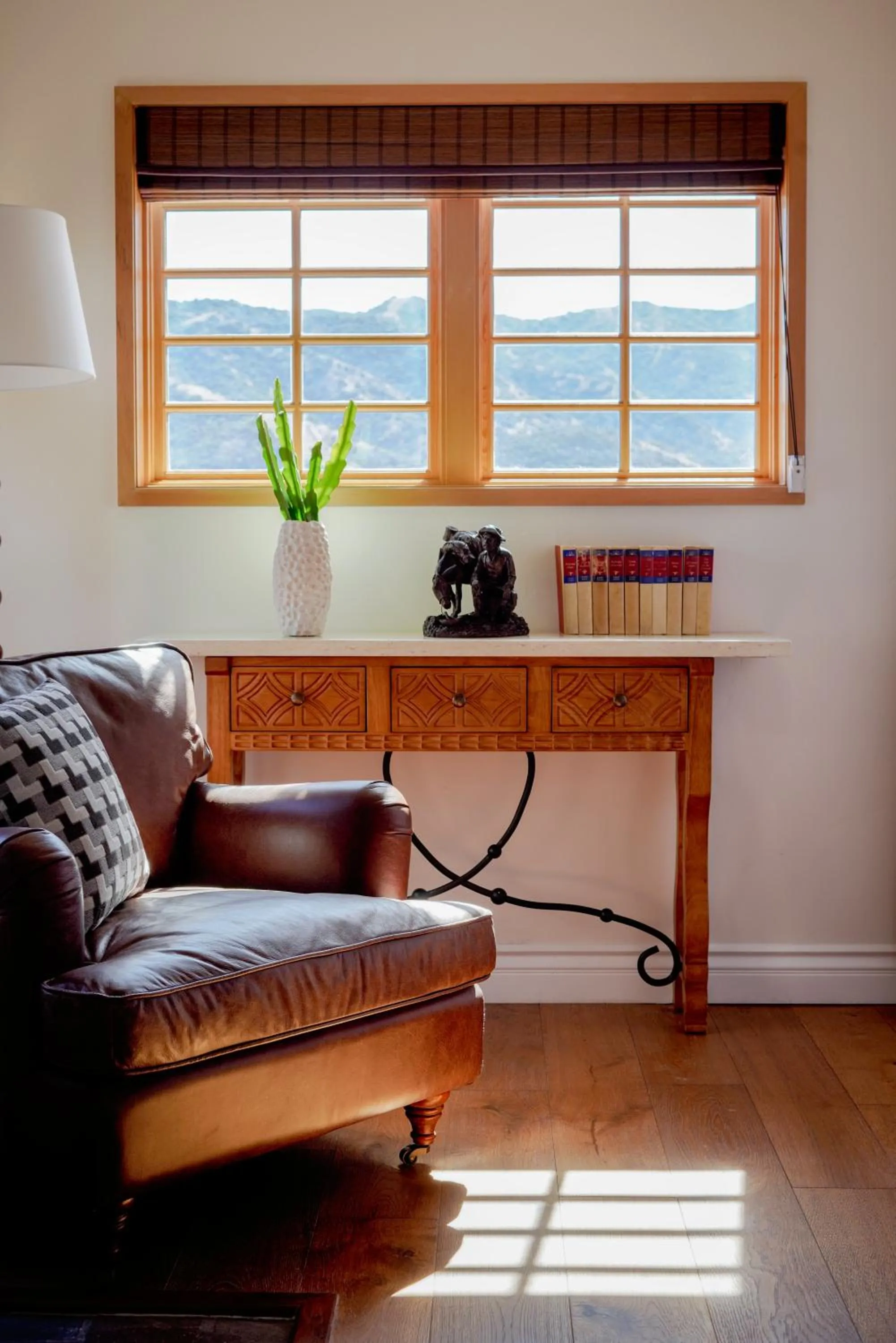 Living room in Zane Grey Pueblo Hotel