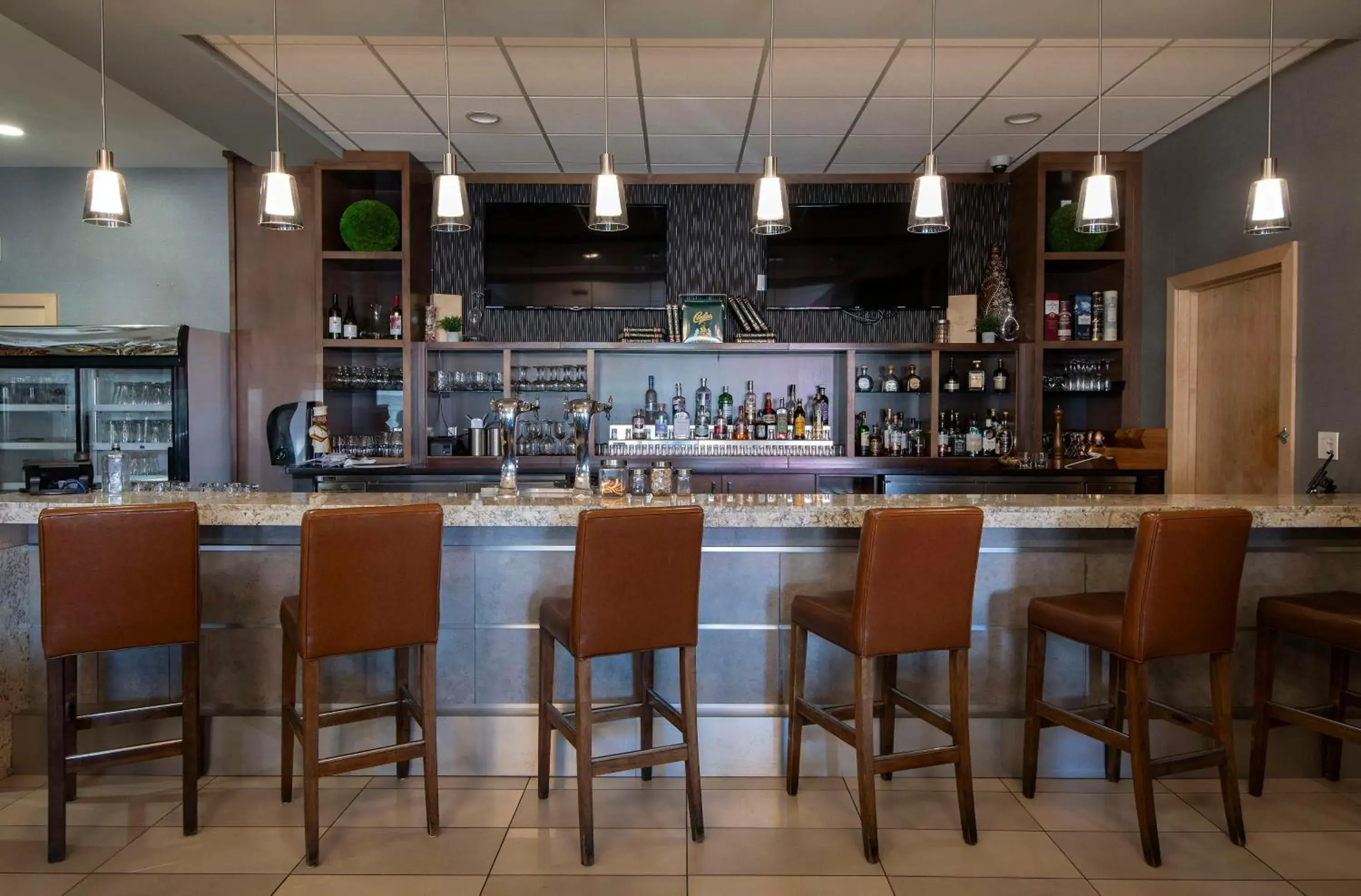 Restaurant/places to eat in DoubleTree by Hilton - Kamloops Restaurant/places to eat in DoubleTree by Hilton - Kamloops