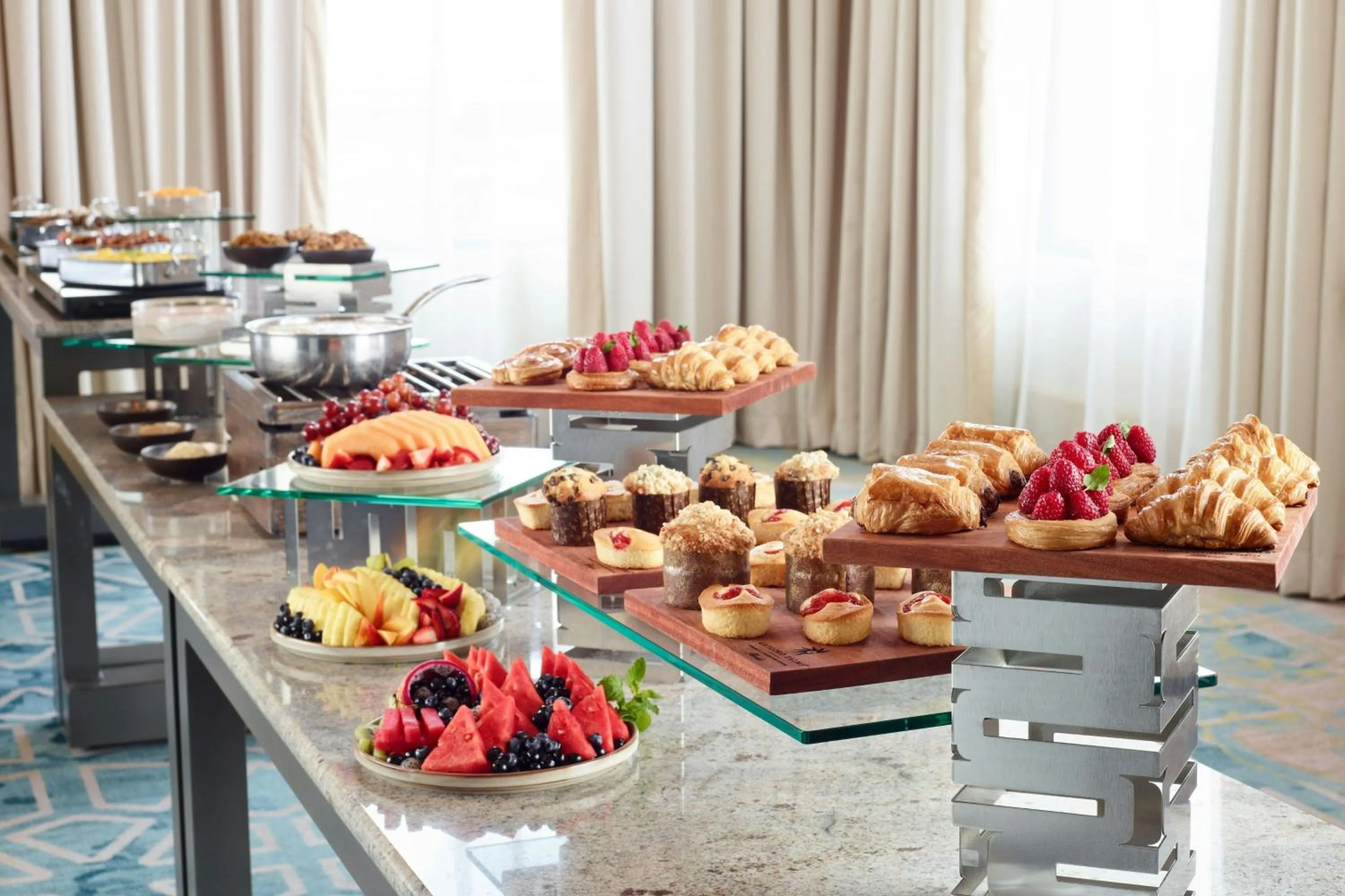 Breakfast in Gaylord National Resort & Convention Center