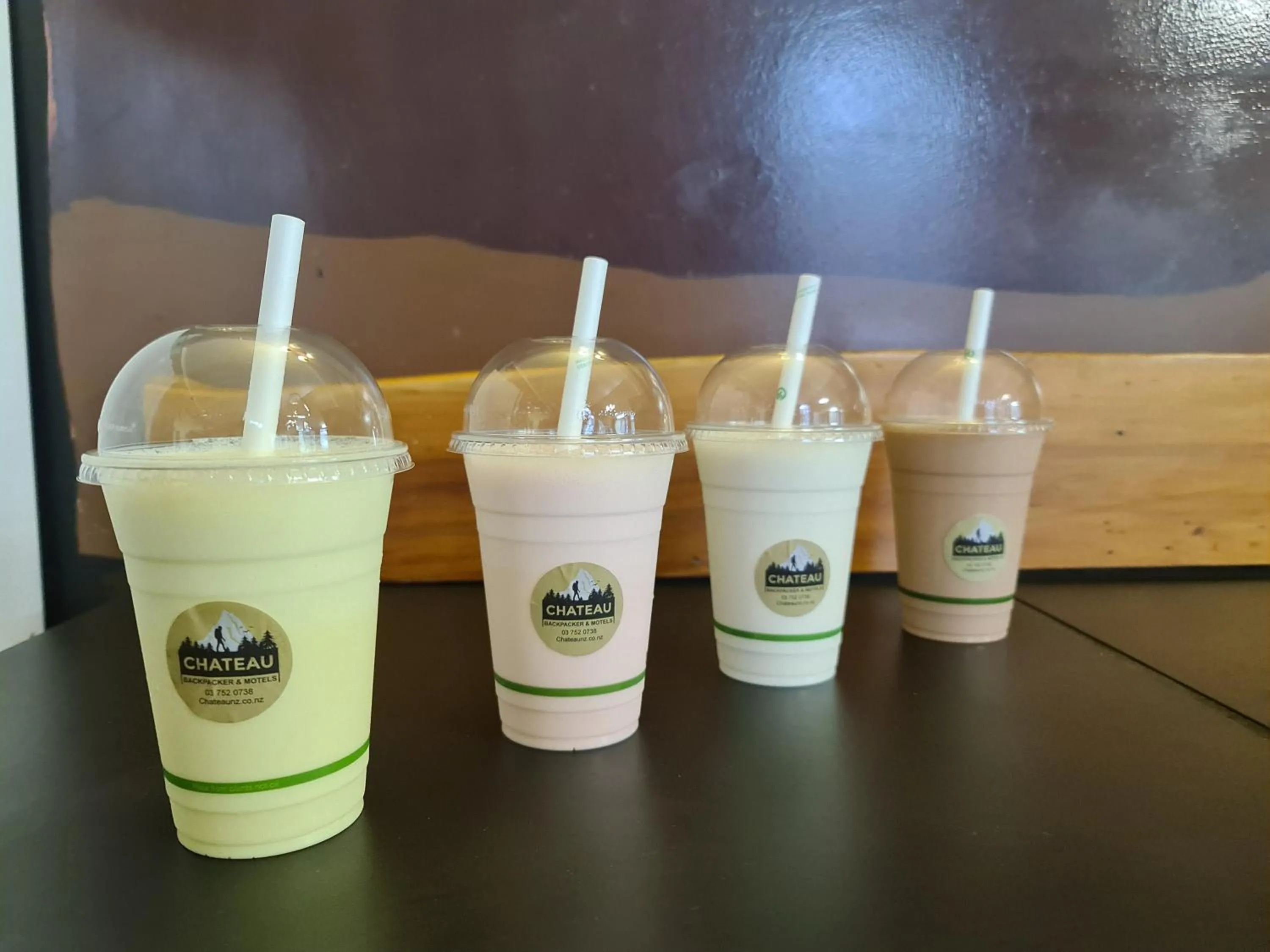 Non alcoholic drinks in Chateau Backpackers & Motels