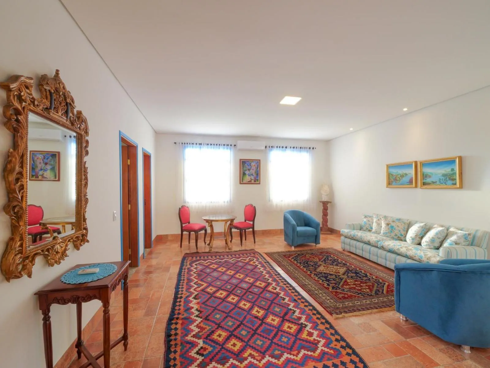 Living room in Pousada Ouro Preto de Bonito