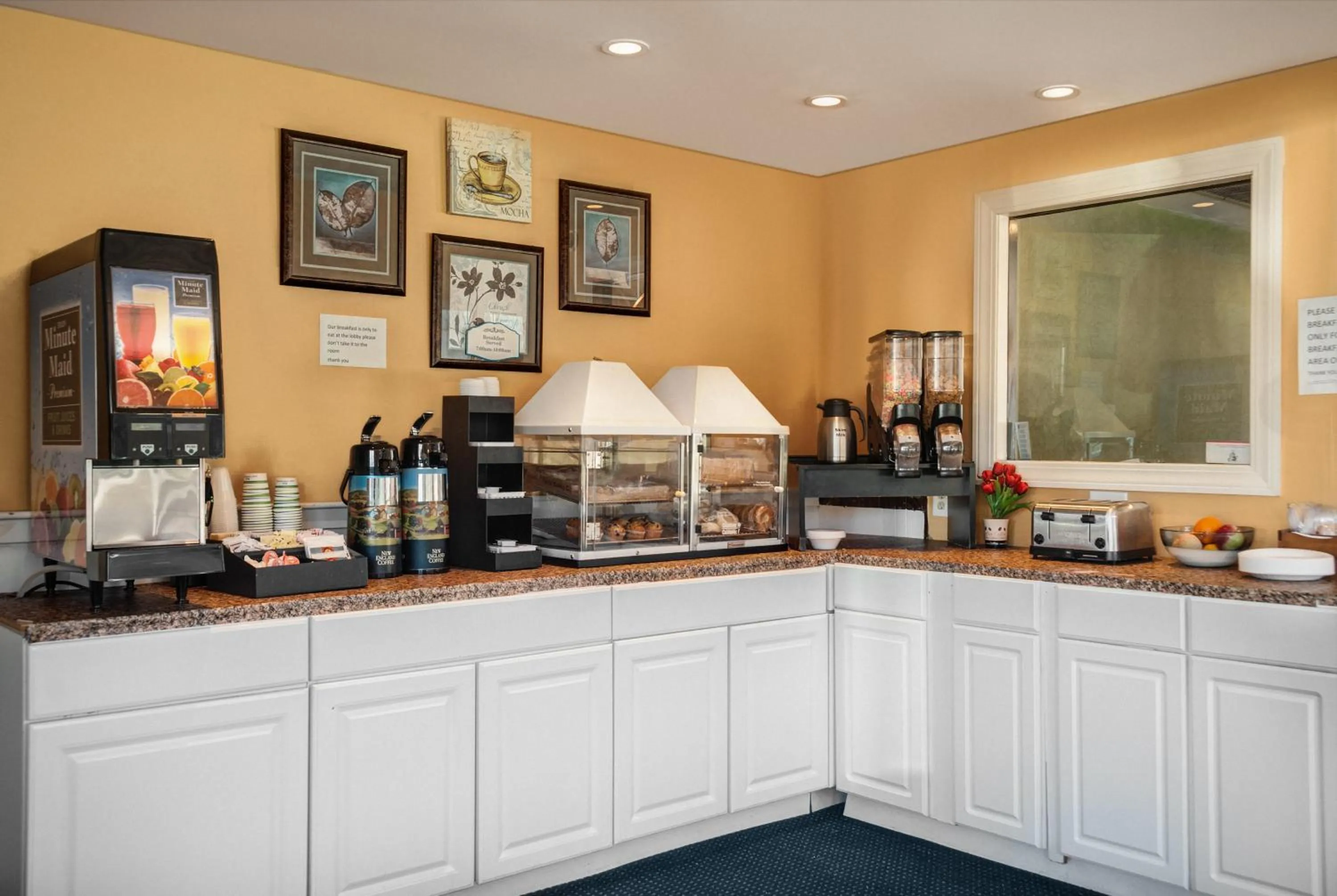 Continental breakfast in Monticello Inn- Framingham/ Boston