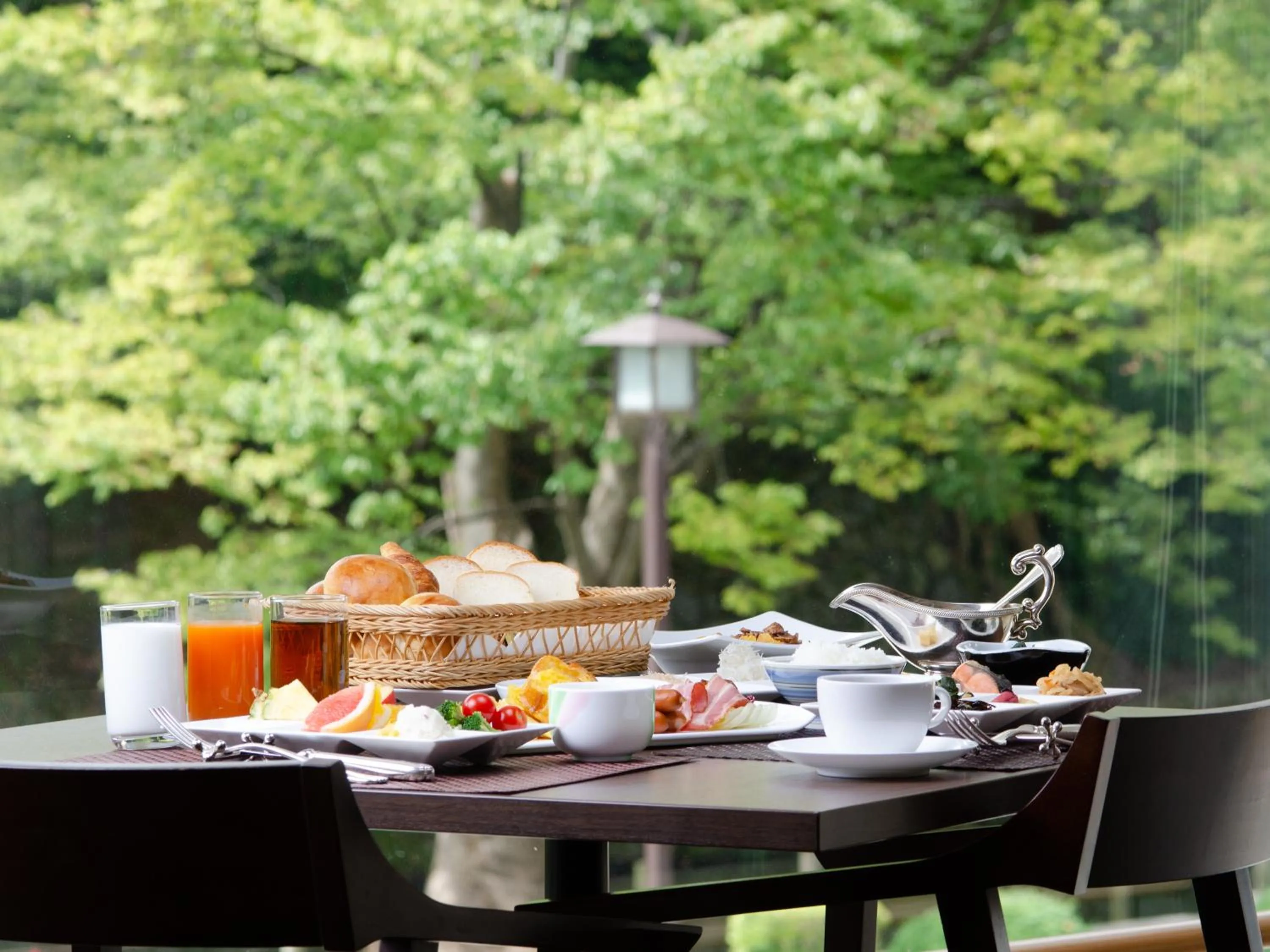 Restaurant/places to eat in KKR Hotel Kanazawa