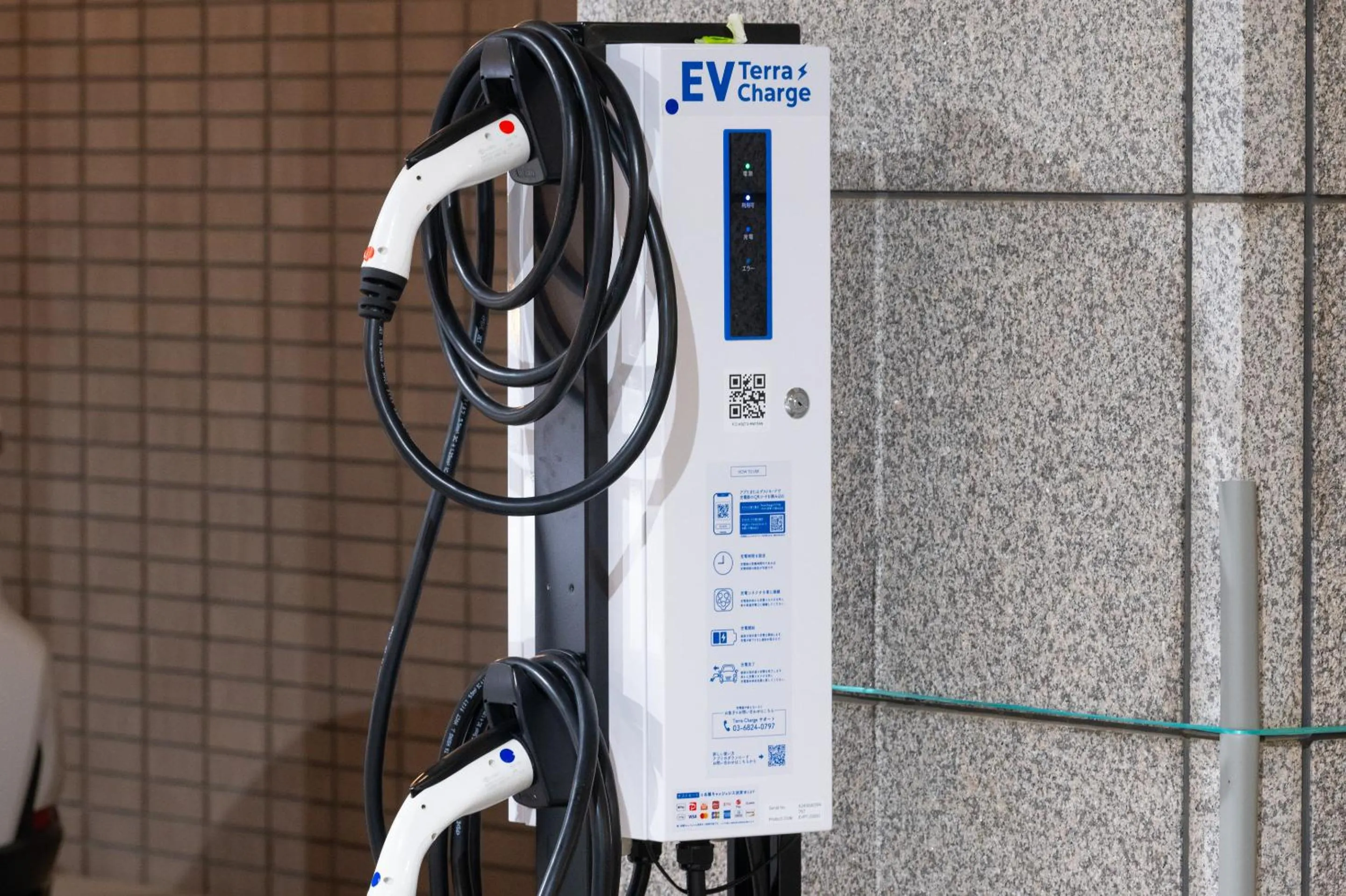 Parking in KKR Hotel Kanazawa