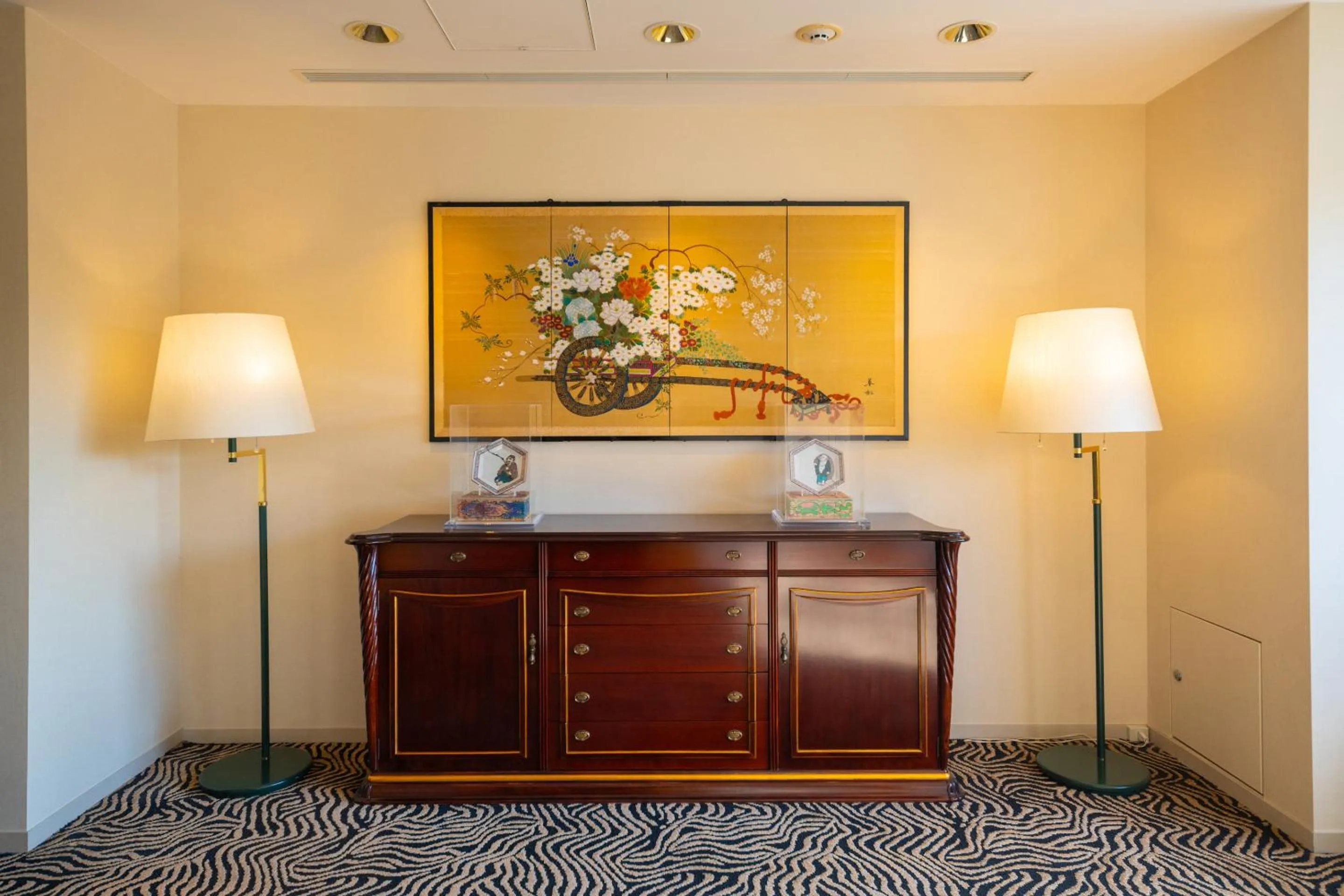 Decorative detail in KKR Hotel Kanazawa