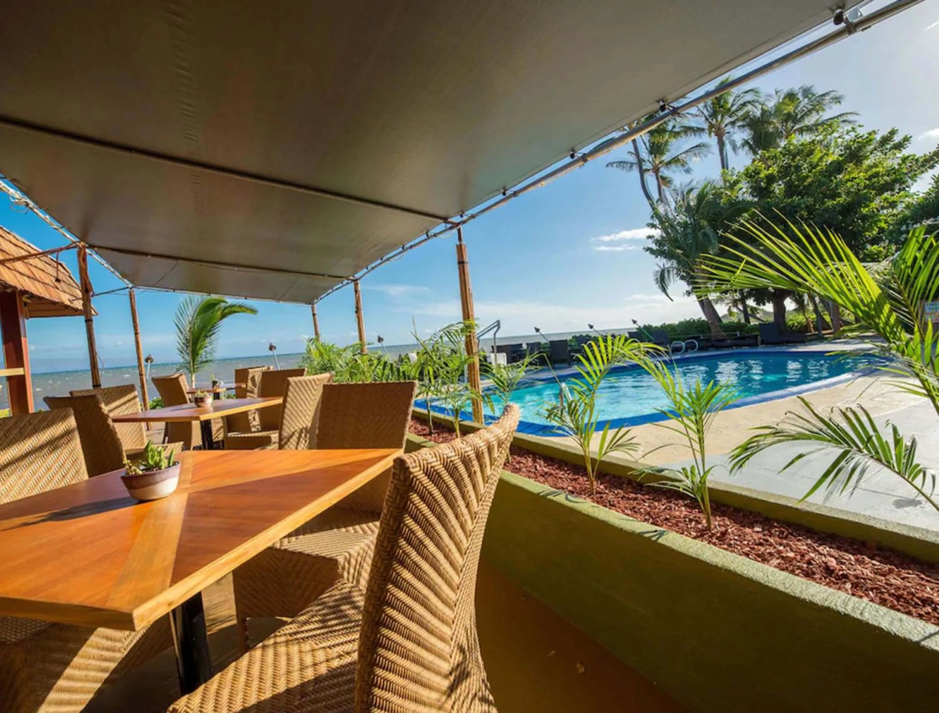 Pool view in Hotel Moloka'i