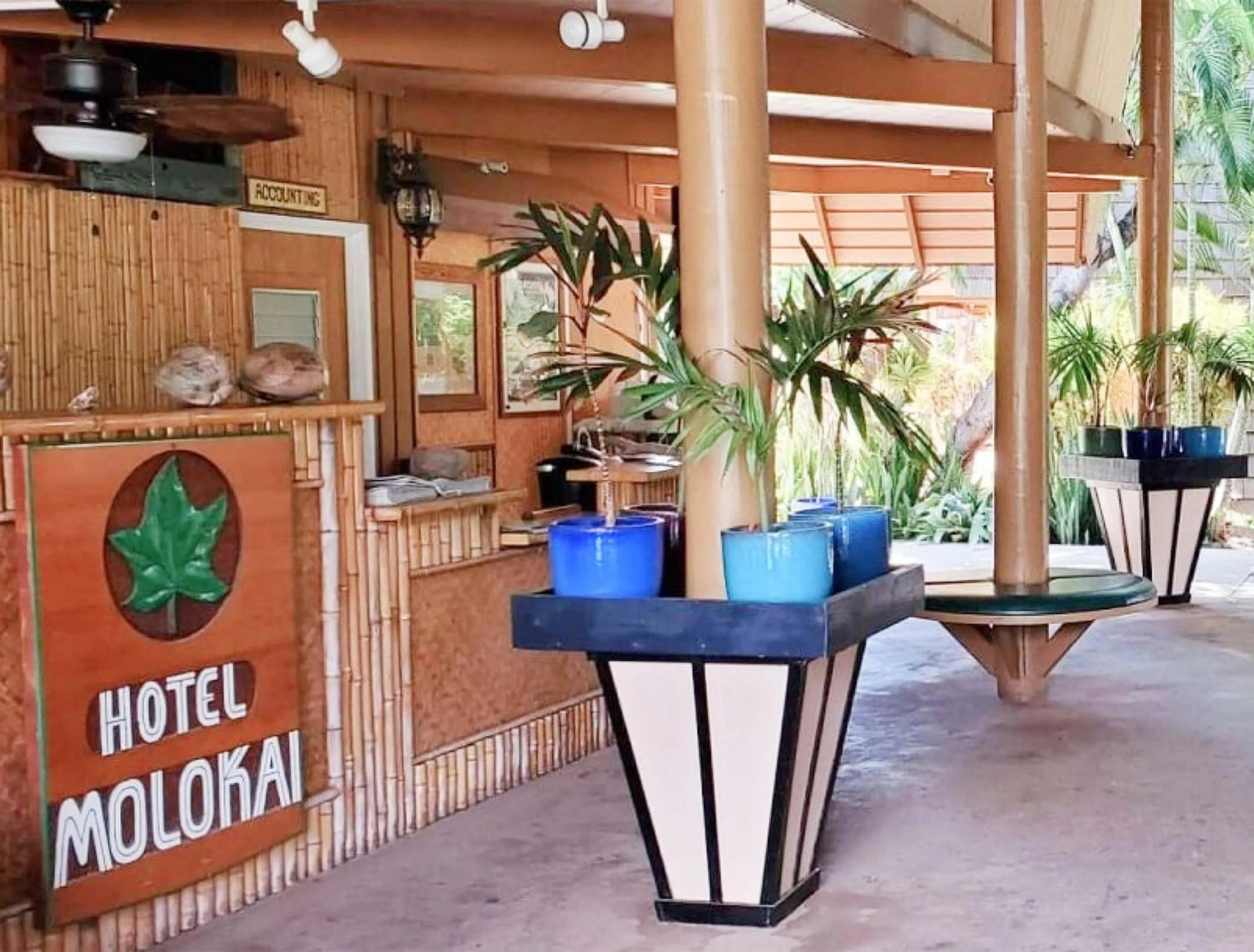 Lobby or reception in Hotel Moloka'i