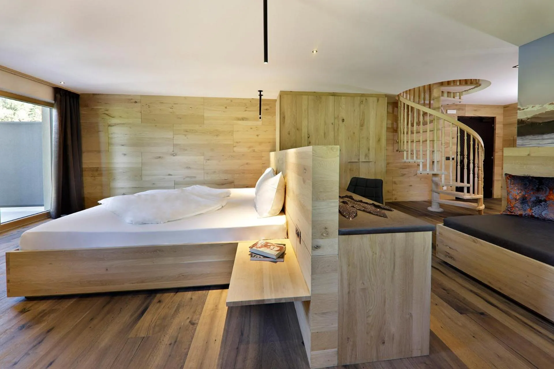 Bed in Hotel Ratschingserhof