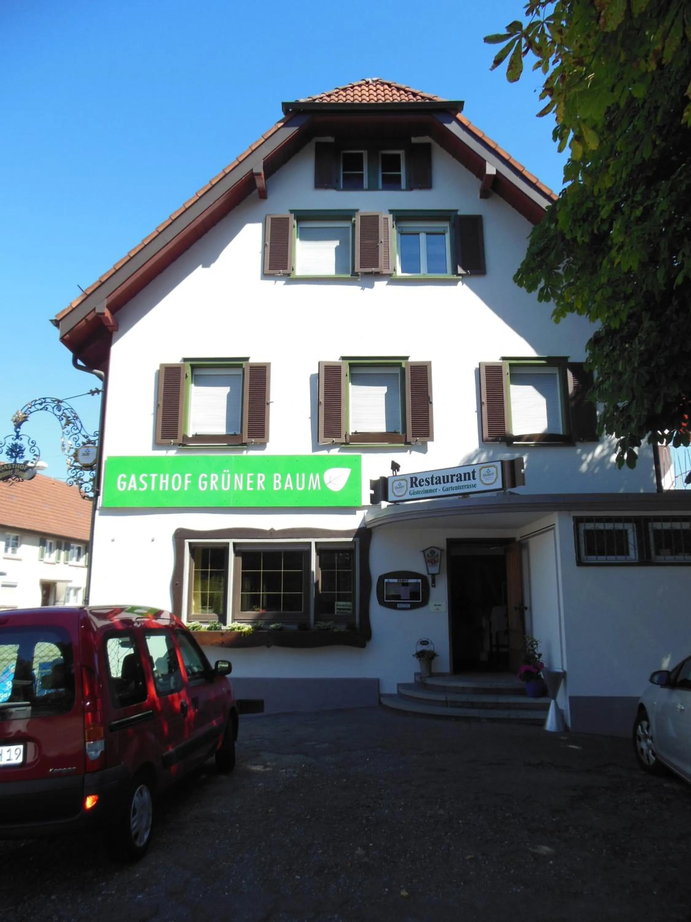 Facade/entrance in Grüner Baum