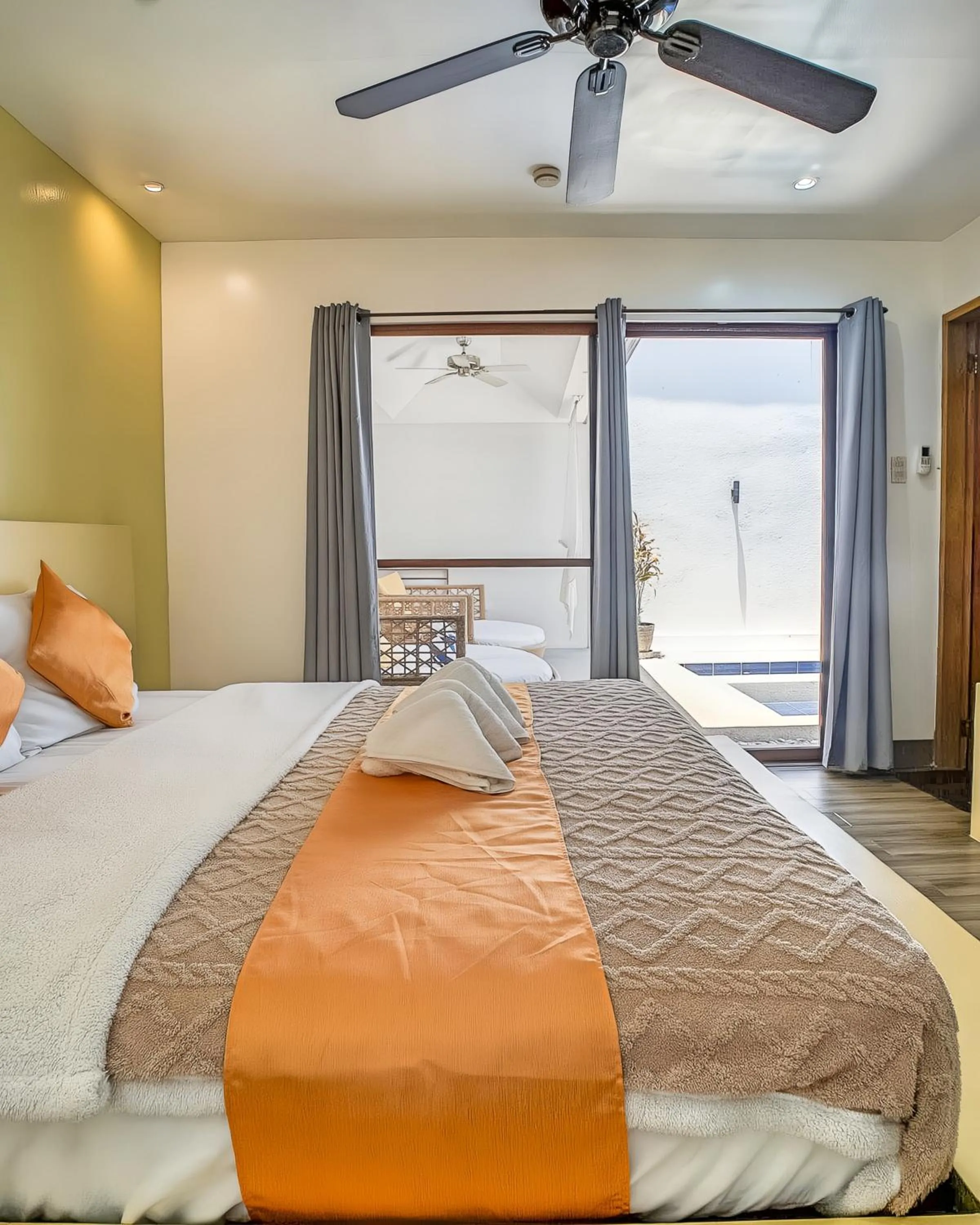 Bedroom, Bed in Bali Villas Panglao Bohol