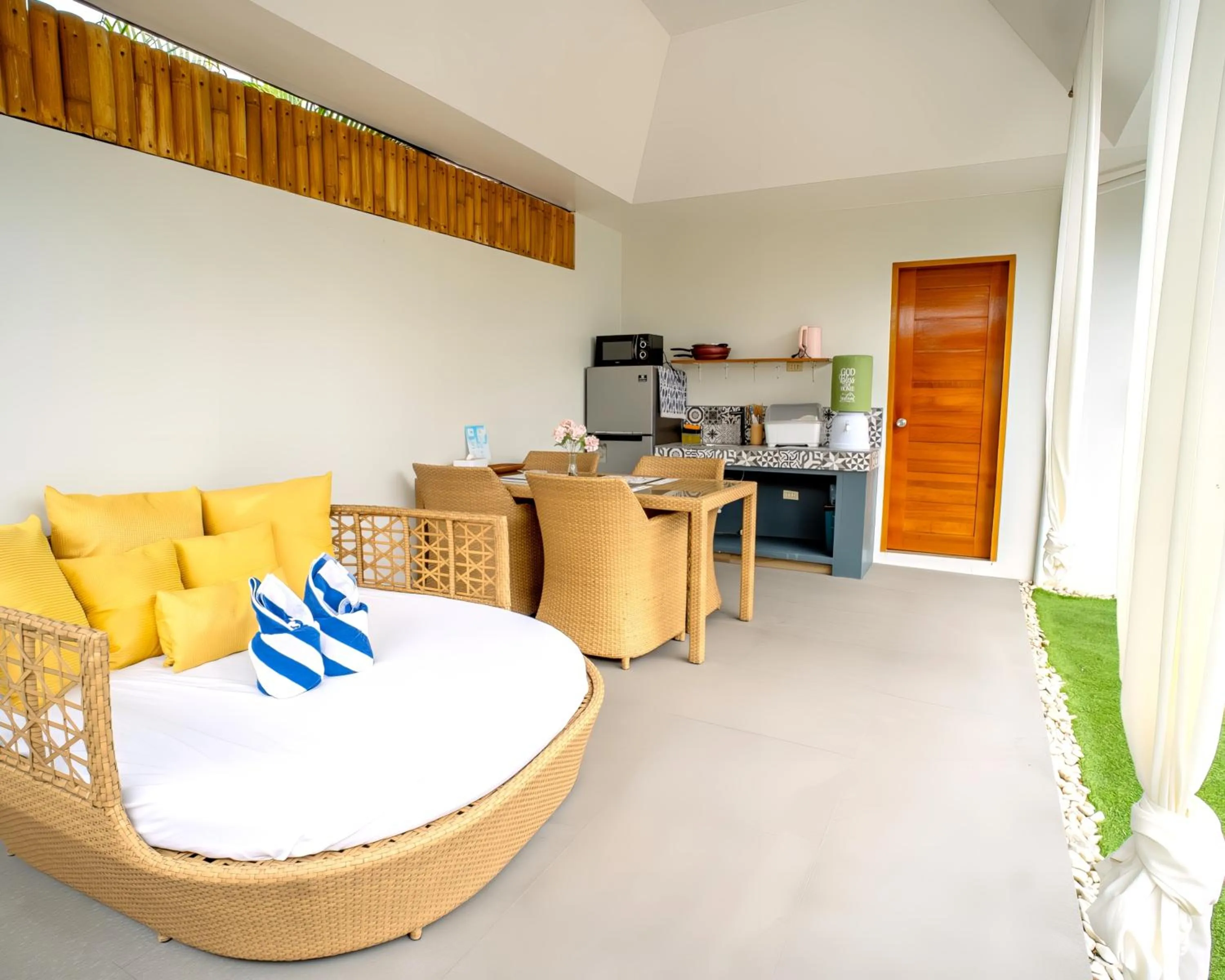 Kitchen or kitchenette in Bali Villas Panglao Bohol