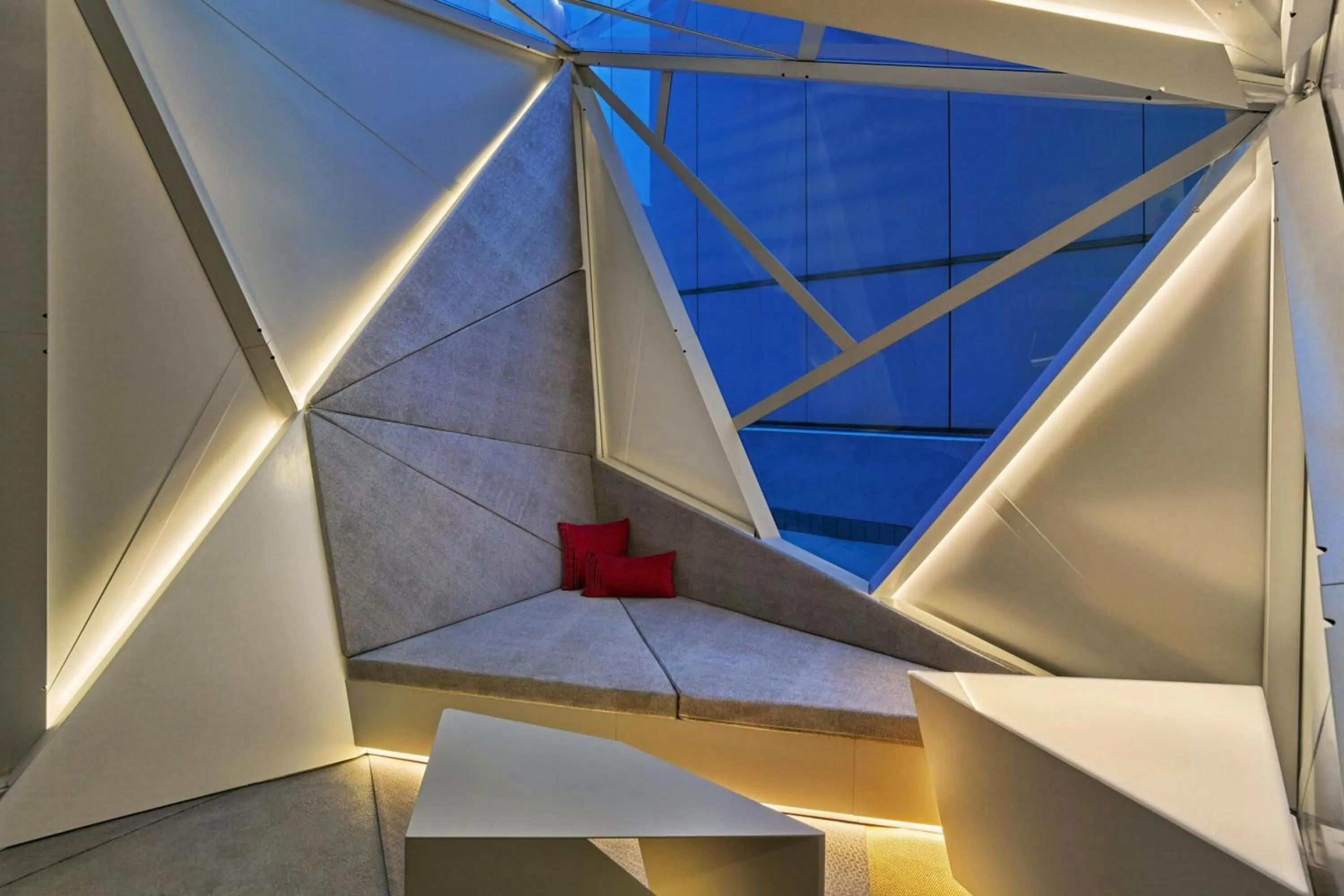 Photo of the whole room in W San Francisco