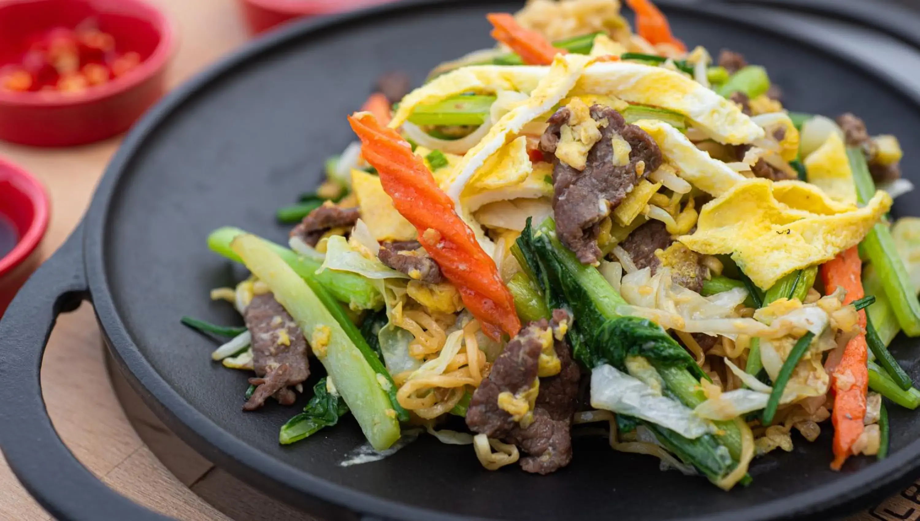 Food and drinks in The Twizt - Lifestyle Hostel & Hotel Food and drinks in The Twizt - Lifestyle Hostel & Hotel