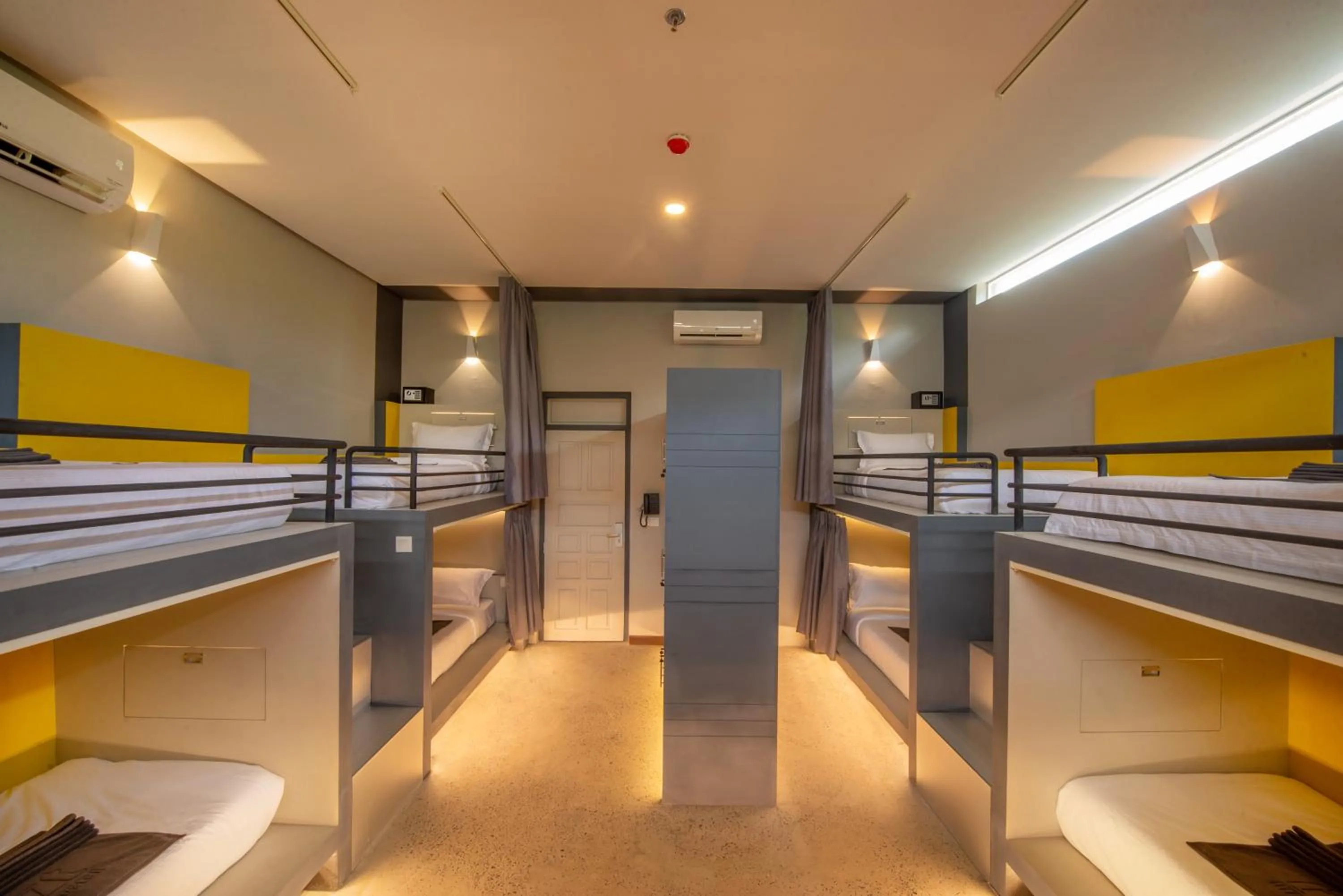 bunk bed, Bed in The Twizt - Lifestyle Hostel & Hotel