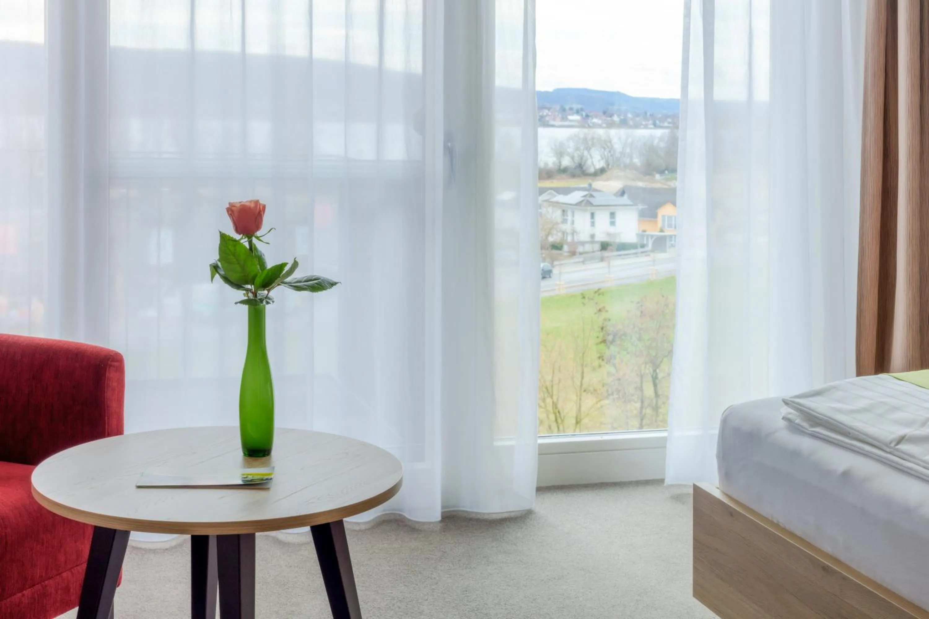 View (from property/room), Bed in Hotel St Elisabeth