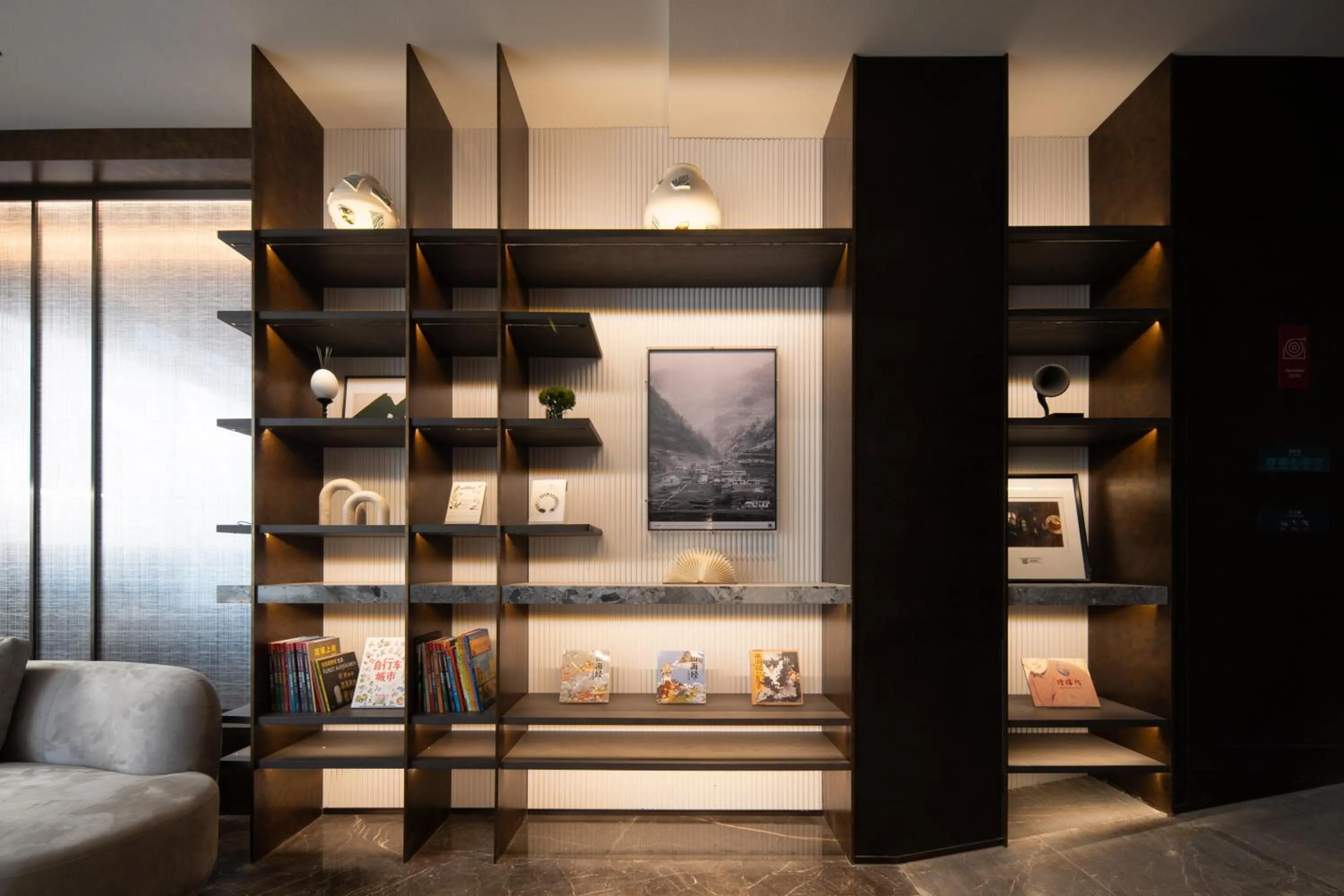 Decorative detail in Atour Hotel Chengdu Wuhou Temple