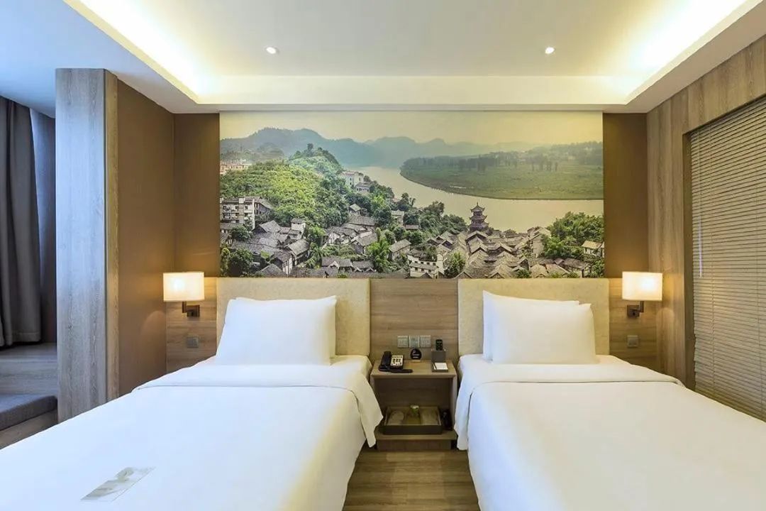 Bedroom in Atour Hotel Chengdu Wuhou Temple