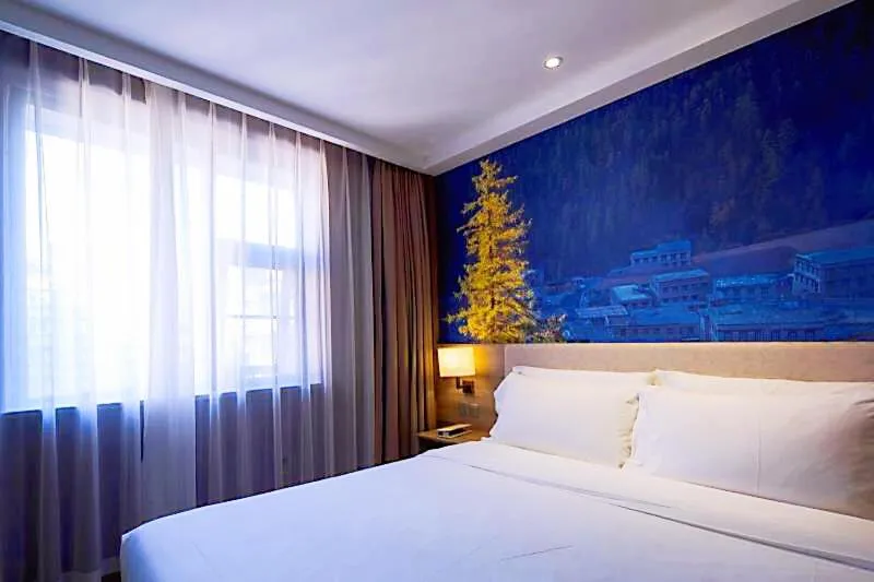 Bedroom in Atour Hotel Chengdu Wuhou Temple