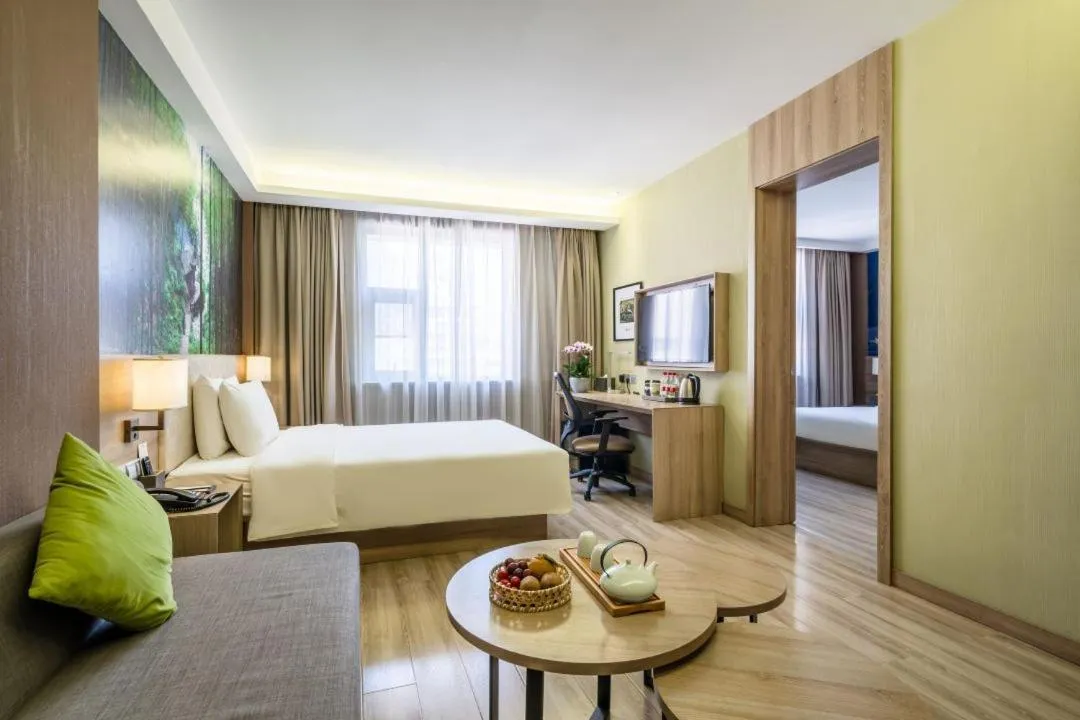 Photo of the whole room in Atour Hotel Chengdu Wuhou Temple