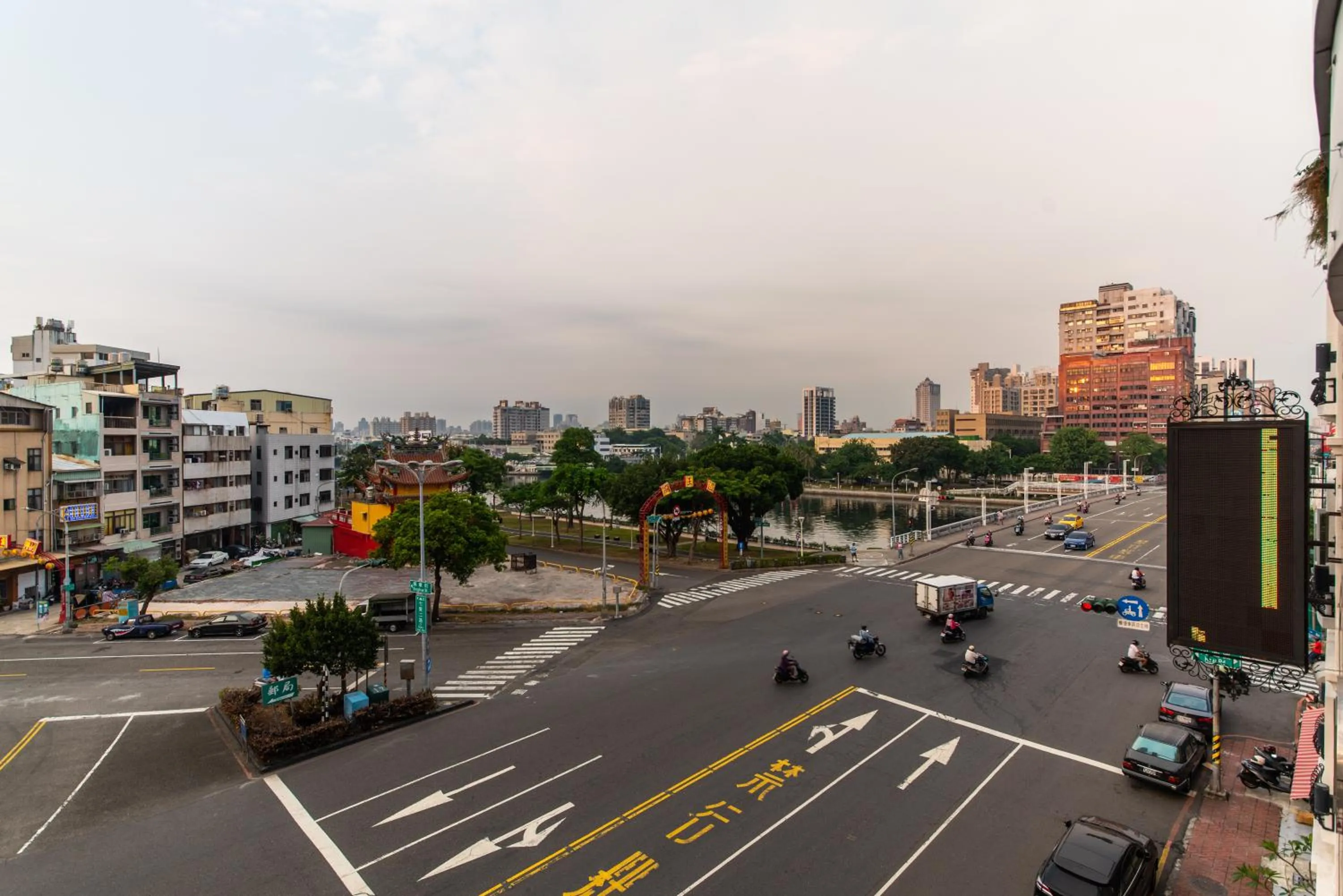 Garden view in Love River Inn 愛河日央