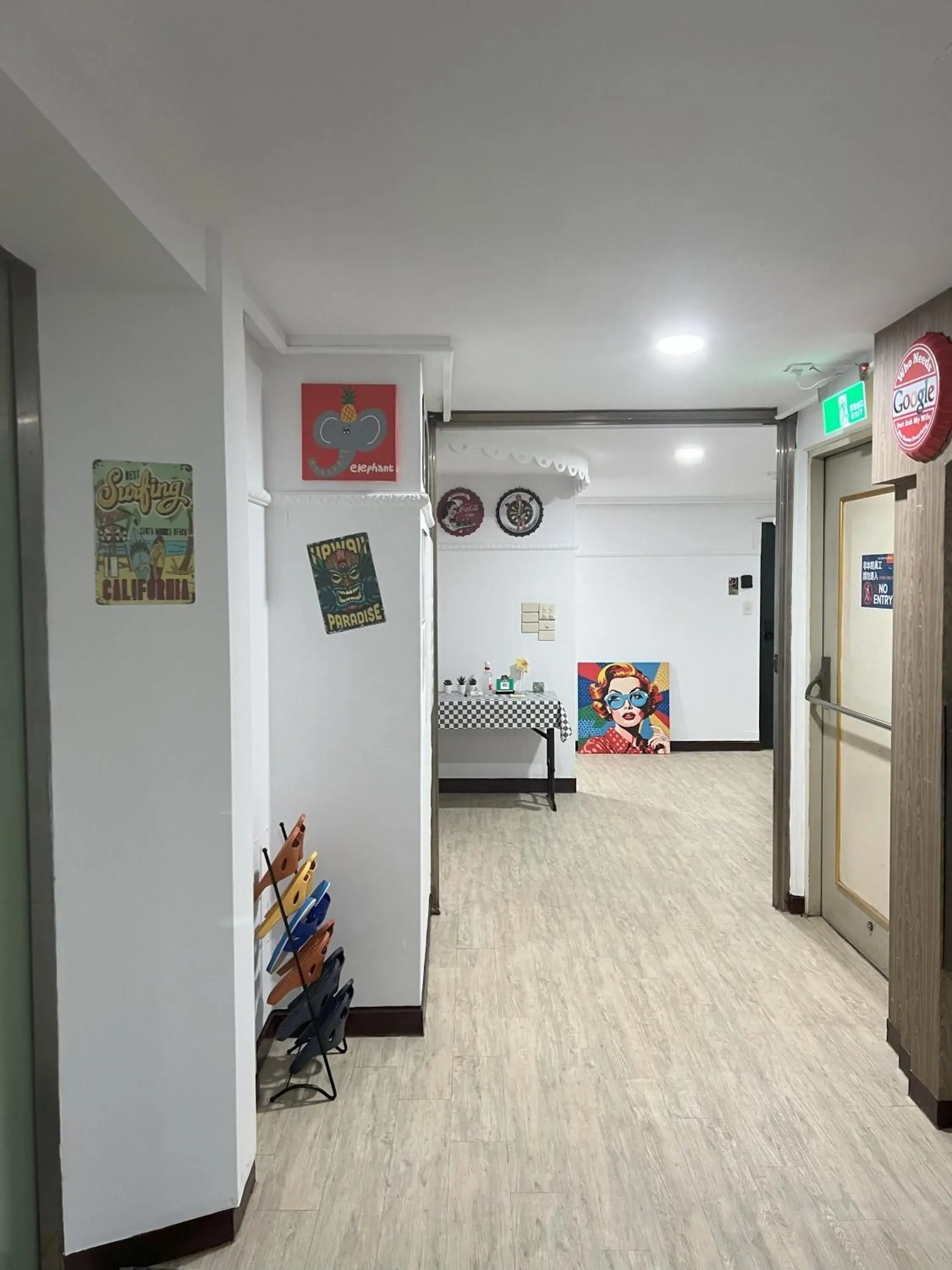 Restaurant/places to eat, Bed in Love River Inn 愛河日央 Restaurant/places to eat, Bed in Love River Inn 愛河日央
