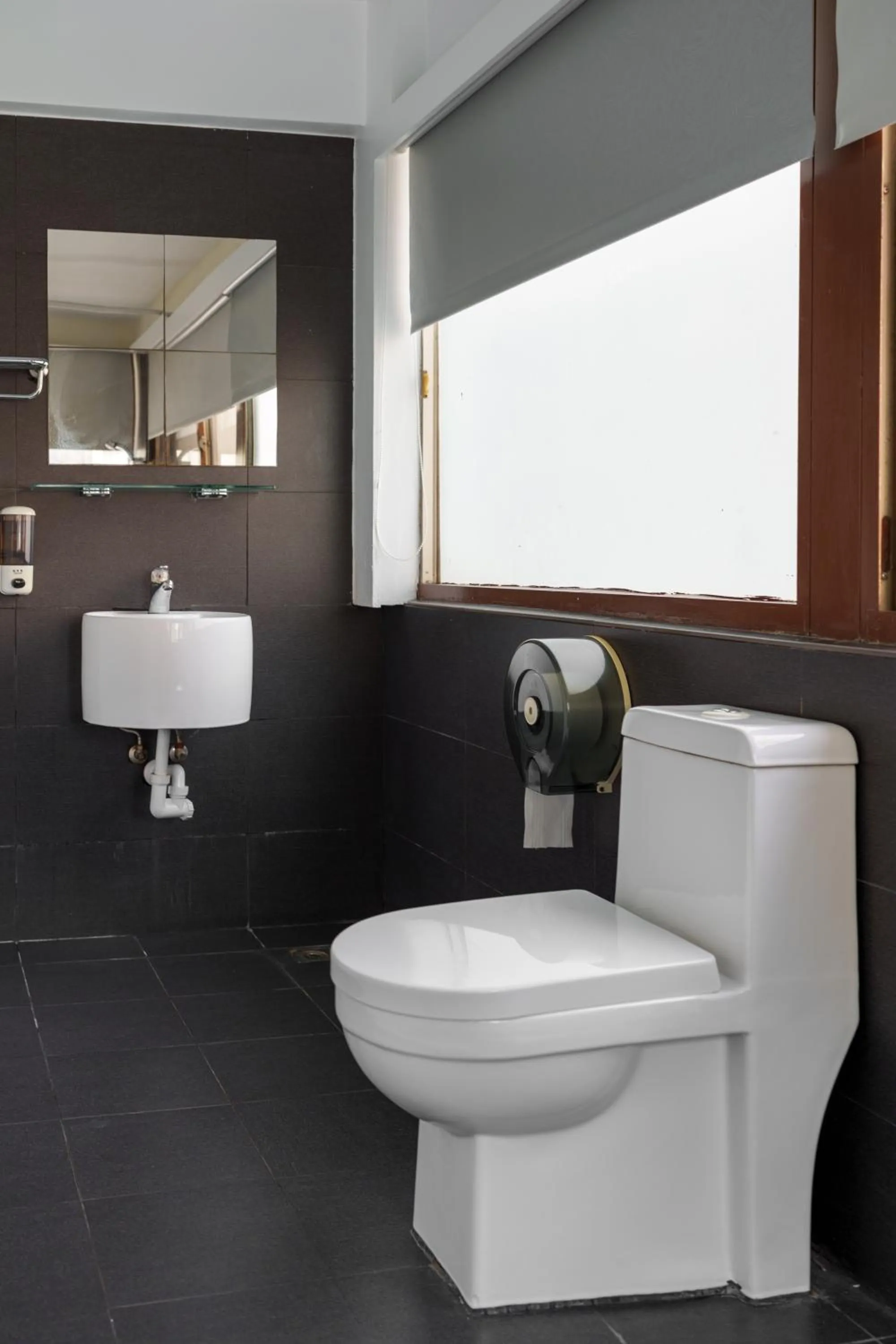 Bathroom in Love River Inn 愛河日央