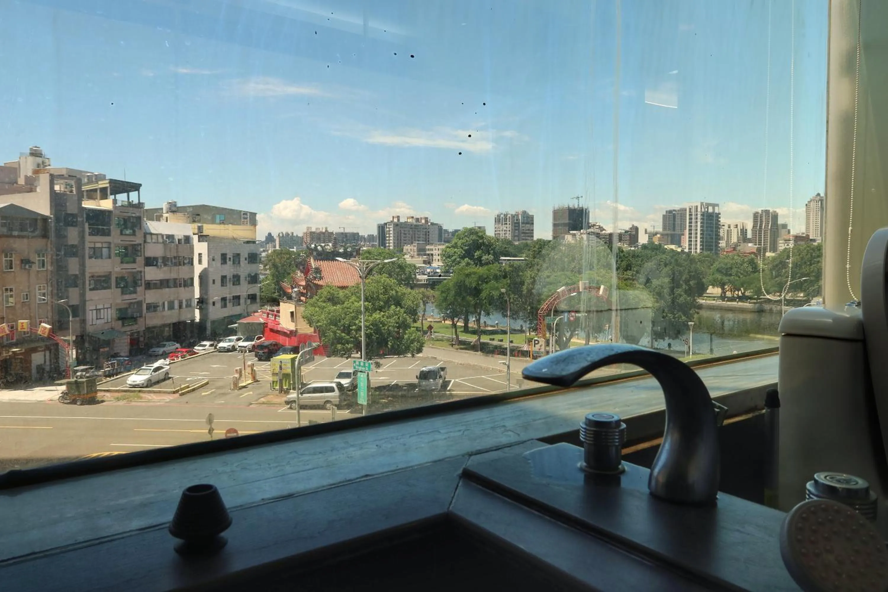 City view in Love River Inn 愛河日央