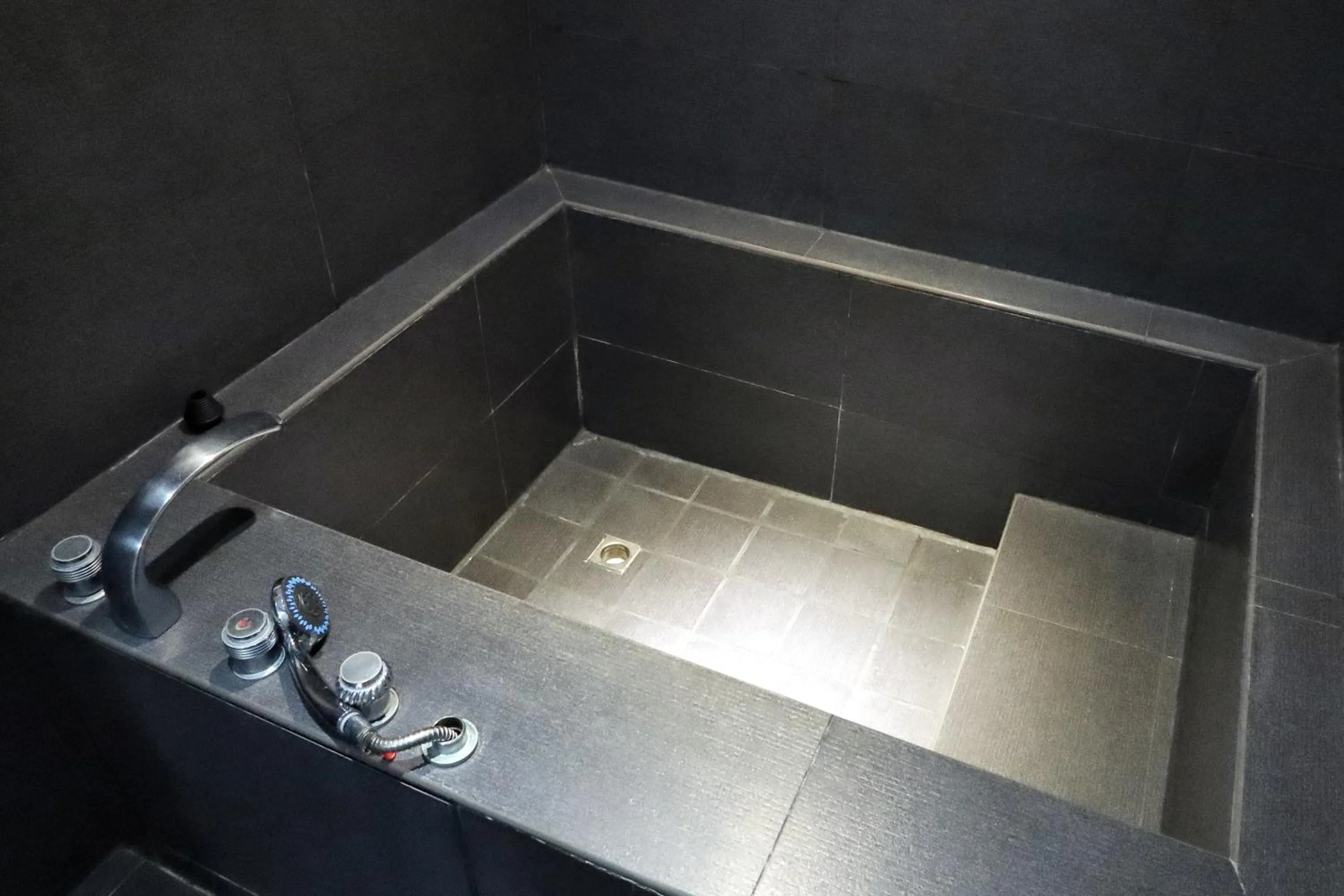 Bathroom in Love River Inn 愛河日央