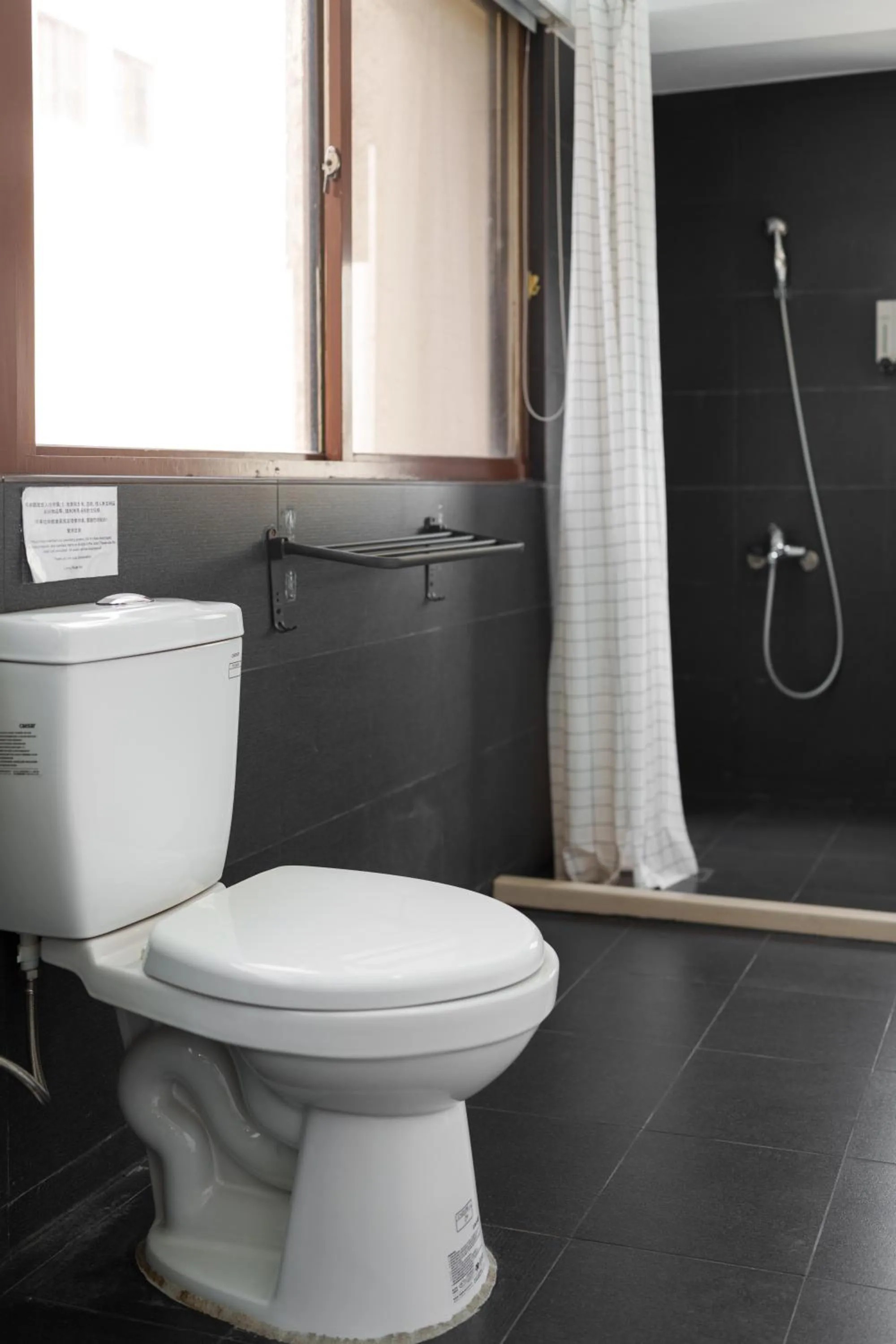 Bathroom in Love River Inn 愛河日央