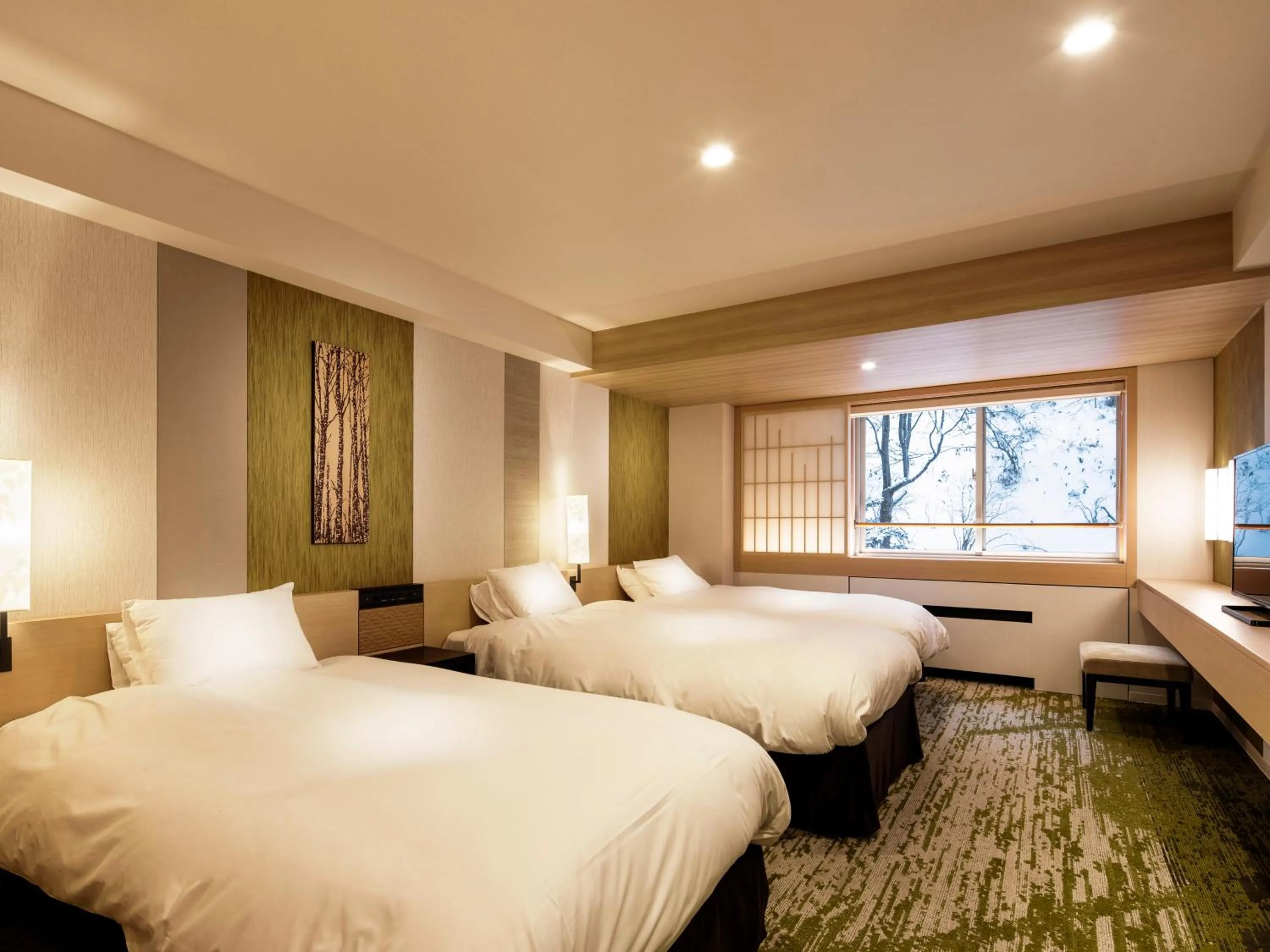 Photo of the whole room, Bed in Dai-ichi Takimotokan