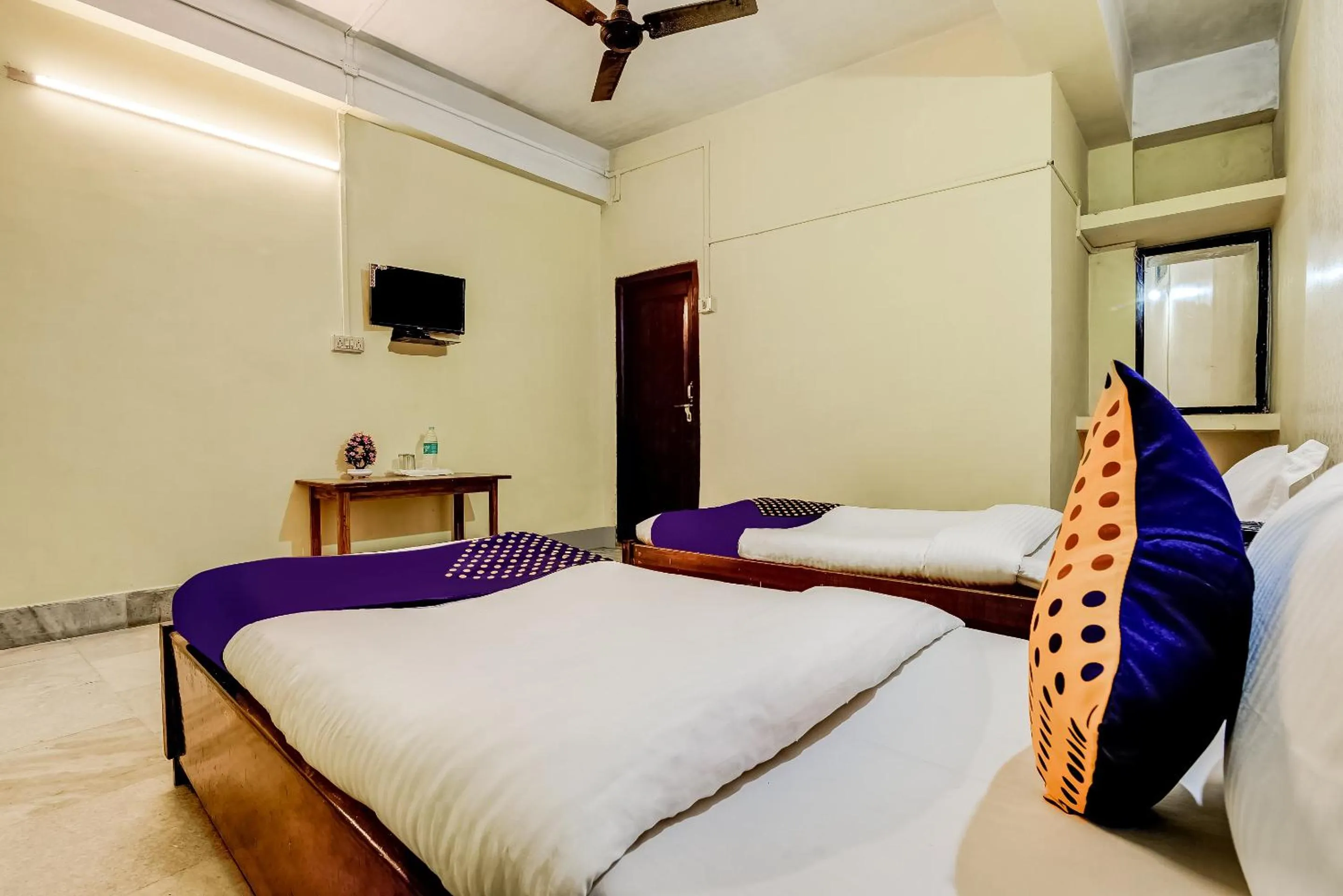 Bedroom in SPOT ON Durba 2